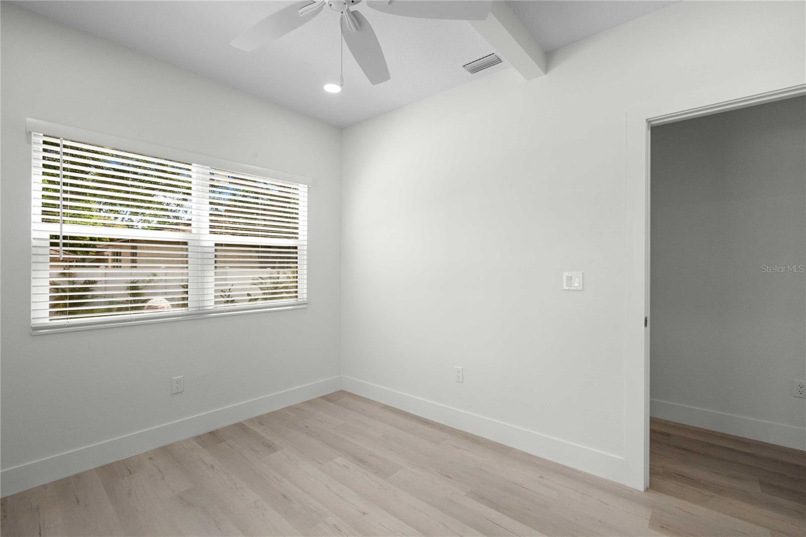 Image 39 of 61 For 2203 Boulevard