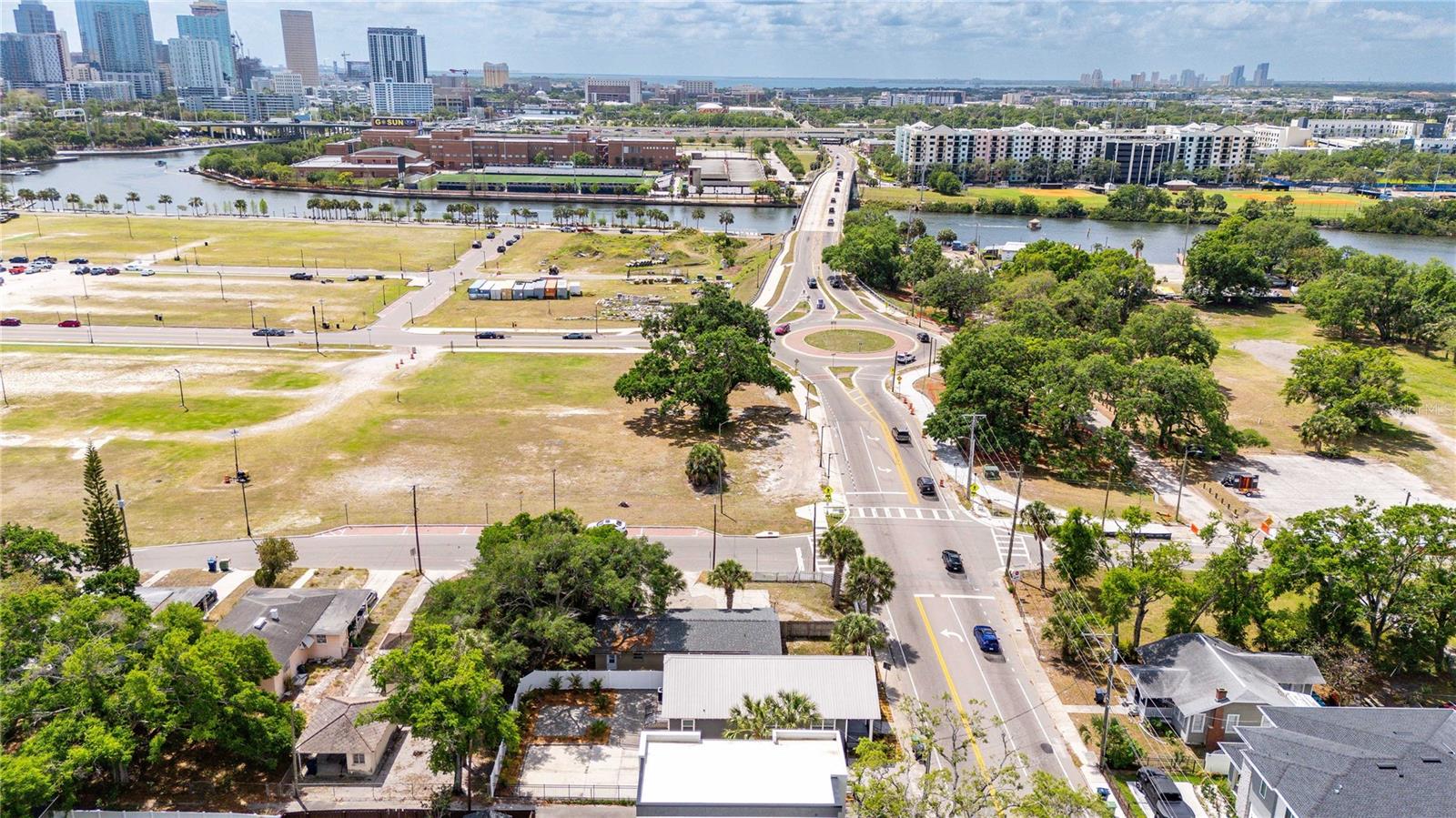 Image 49 of 61 For 2203 Boulevard