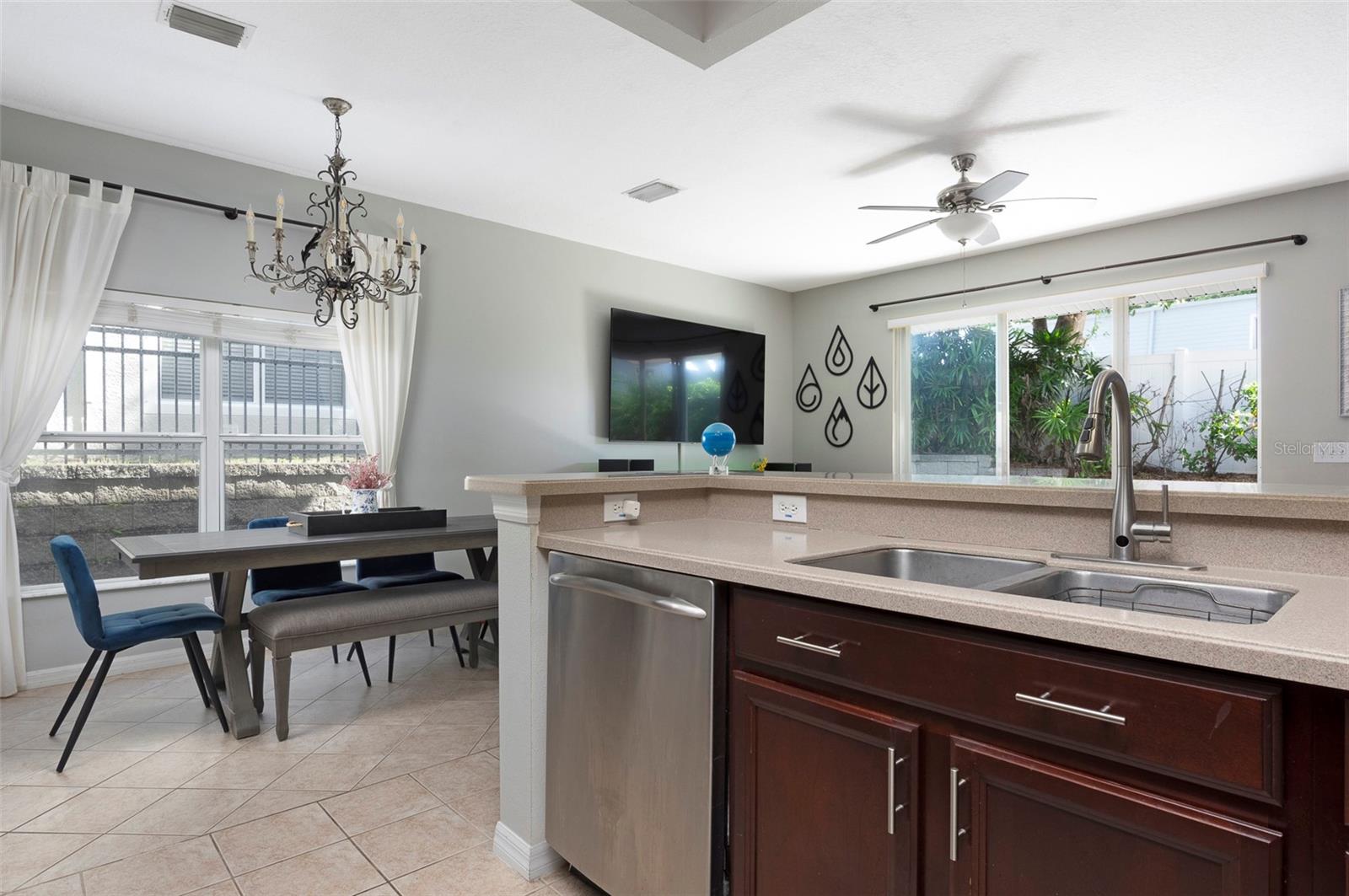 Image 7 of 34 For 2029 Strathmill Drive