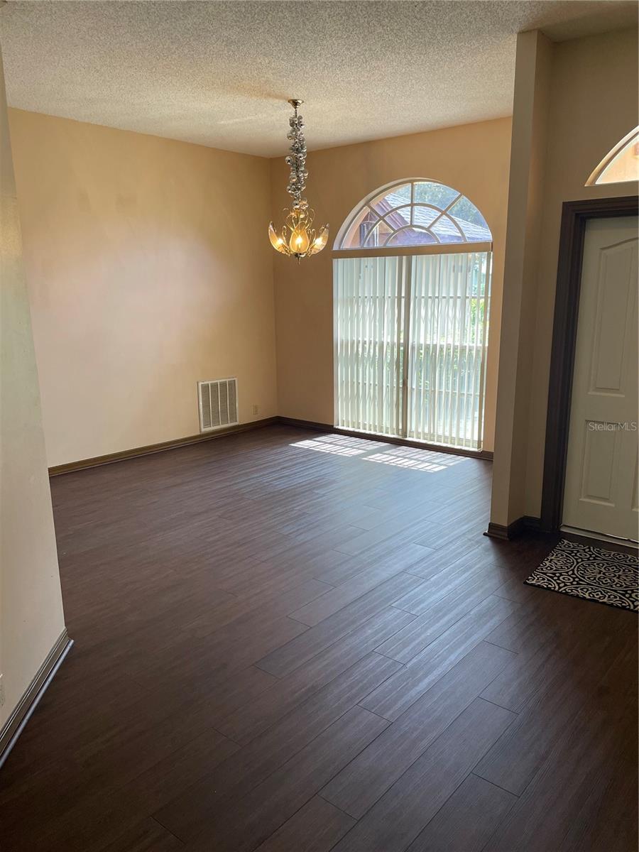 Image 24 of 28 For 3007 Forest Club Drive