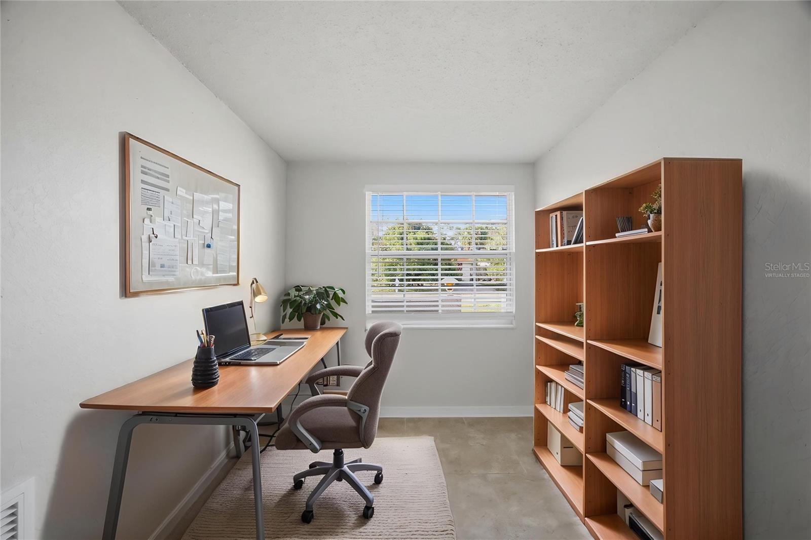 Image 8 of 34 For 6225 Westport Drive