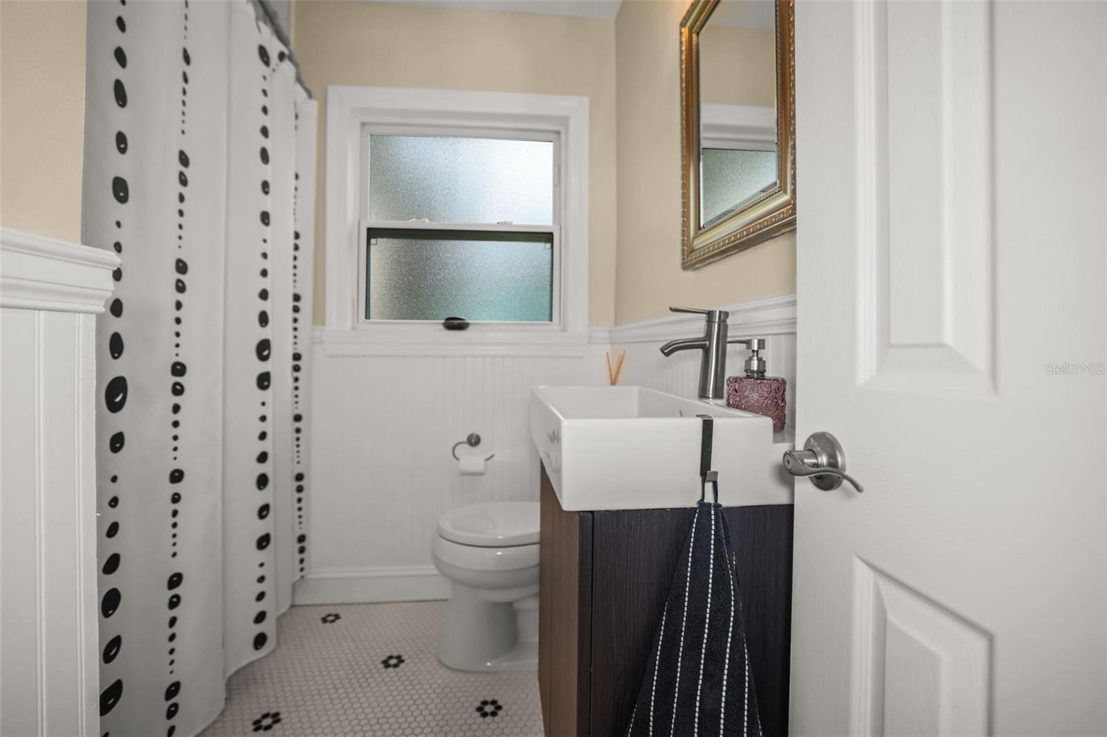 Image 11 of 37 For 1738 San Mateo Drive