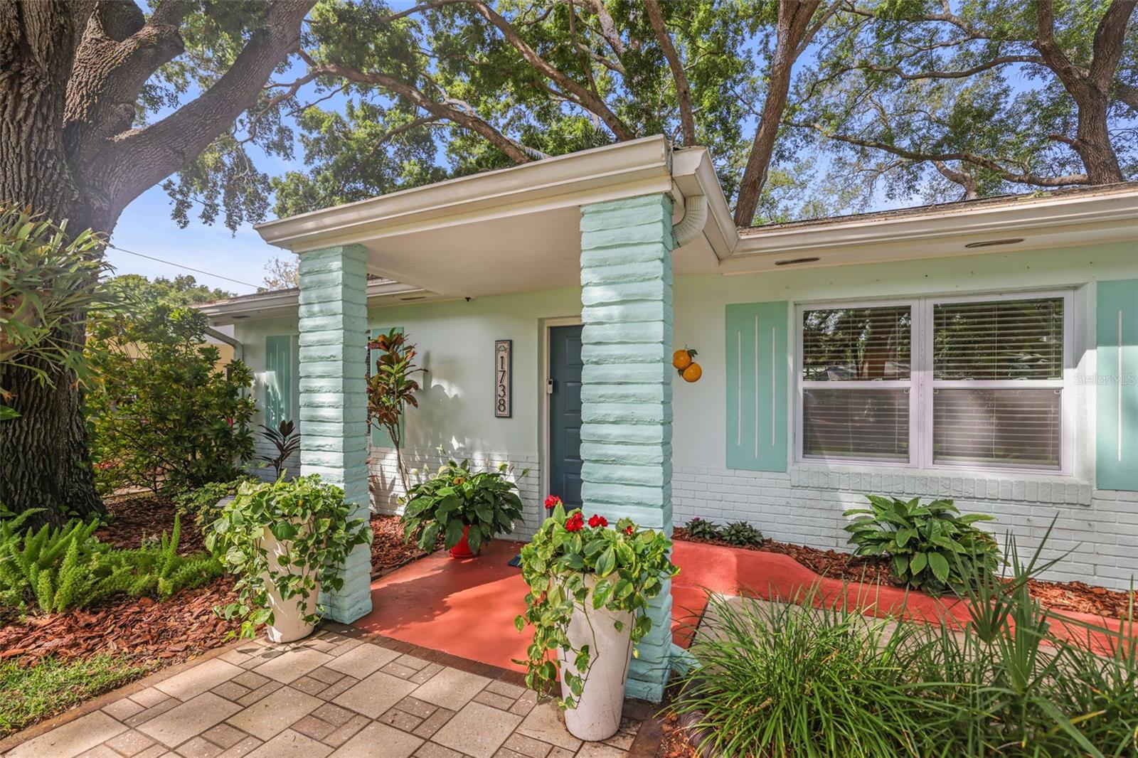 Image 29 of 37 For 1738 San Mateo Drive