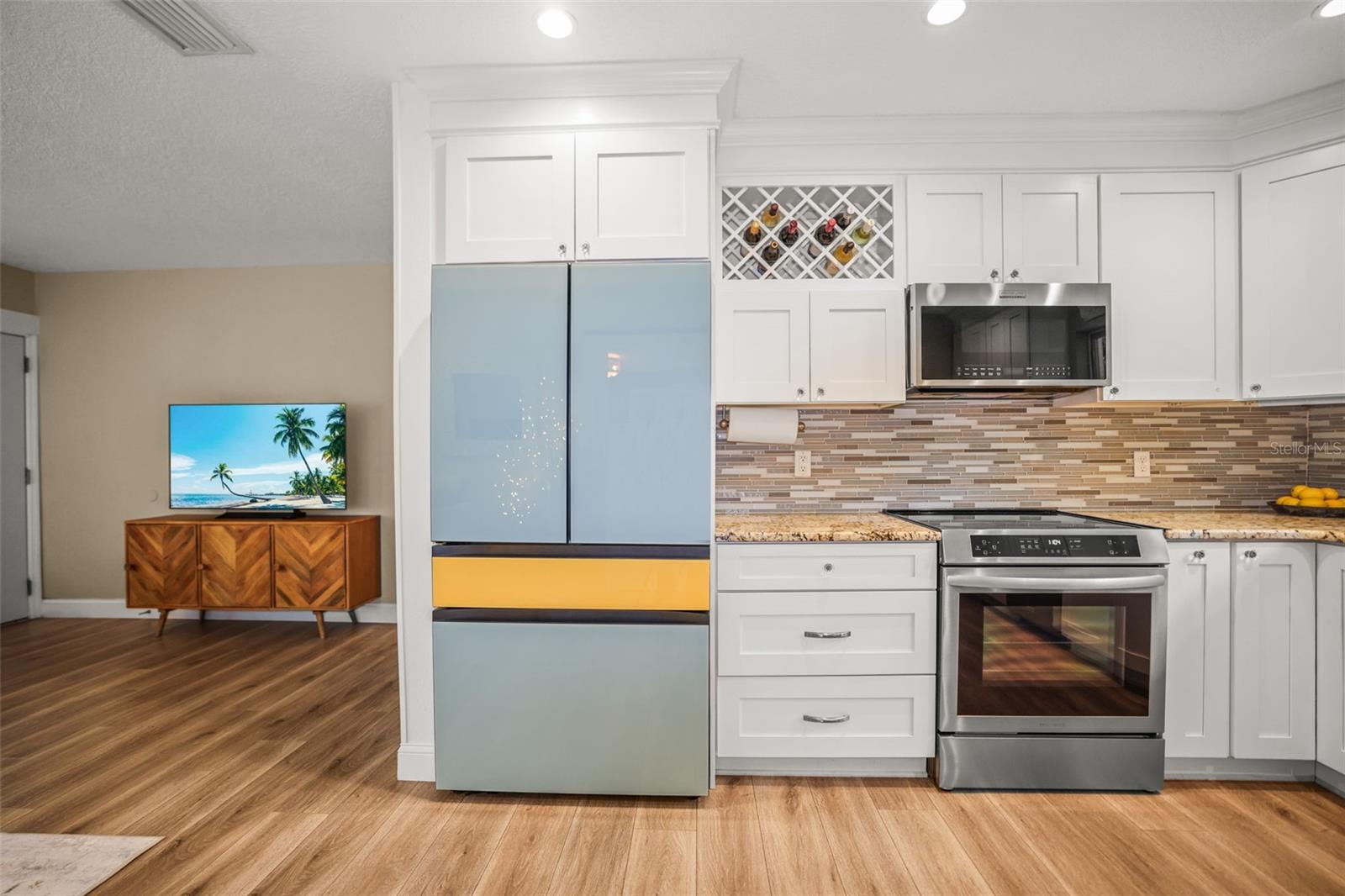 Image 6 of 37 For 1738 San Mateo Drive