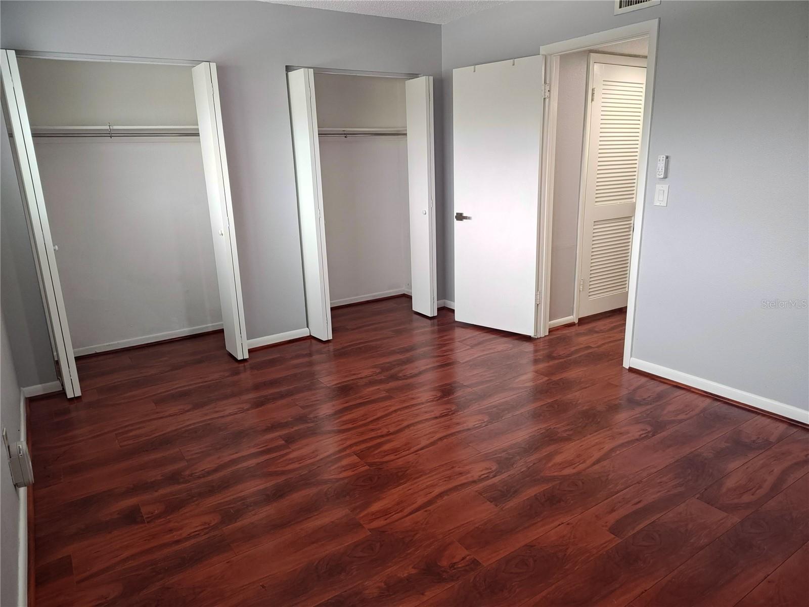 Image 13 of 18 For 2525 Bay Drive A44