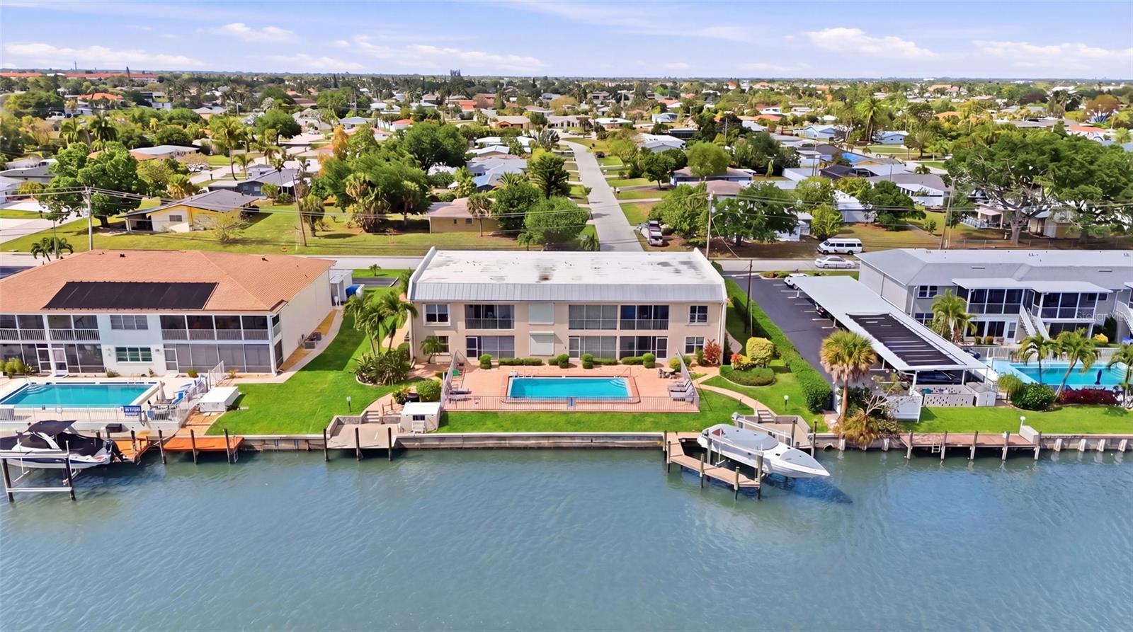 Image 35 of 40 For 912 46th Street 201