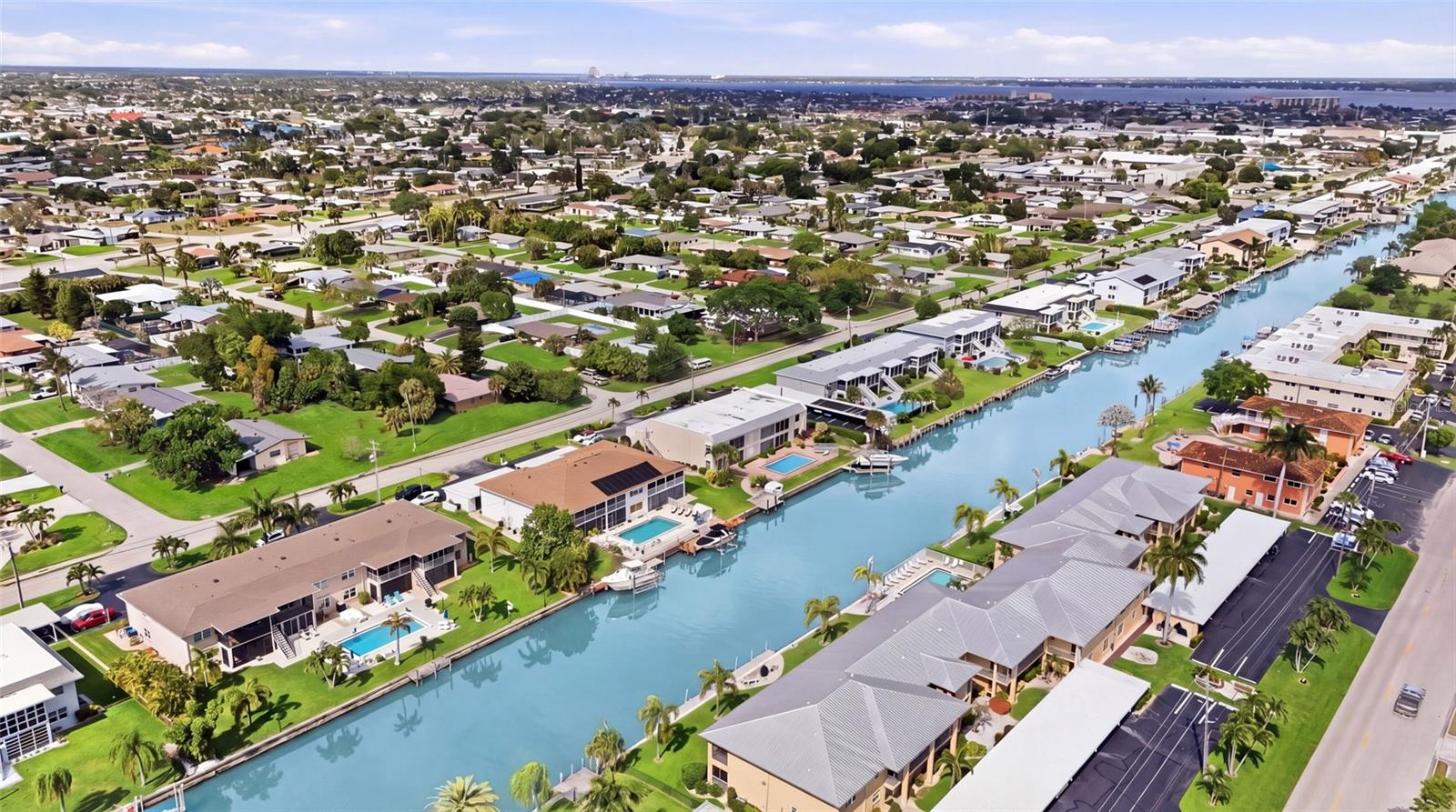 Image 39 of 40 For 912 46th Street 201