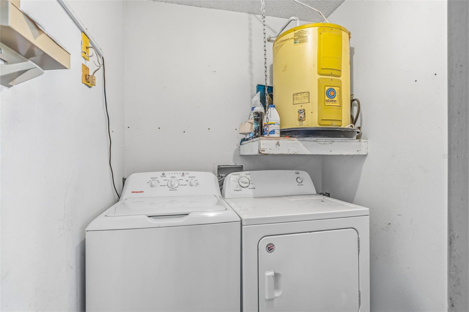 Image 22 of 28 For 6015 Laketree Lane B