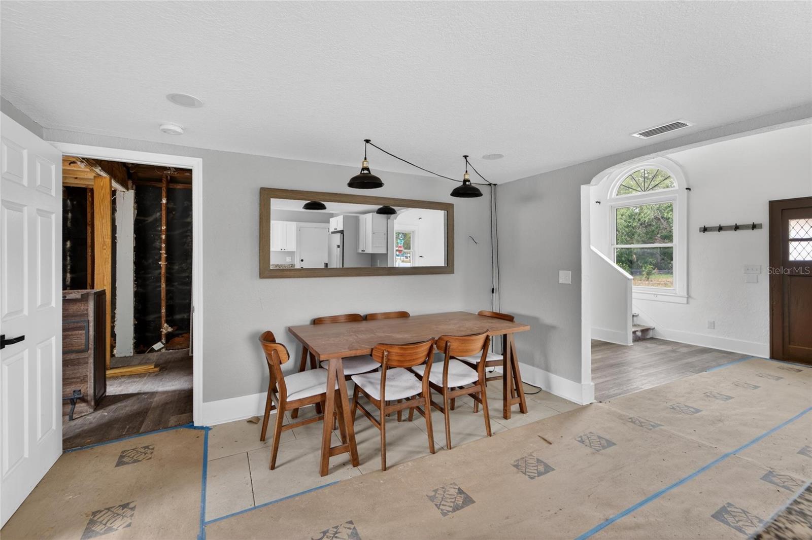 Image 10 of 55 For 1900 16th Street S