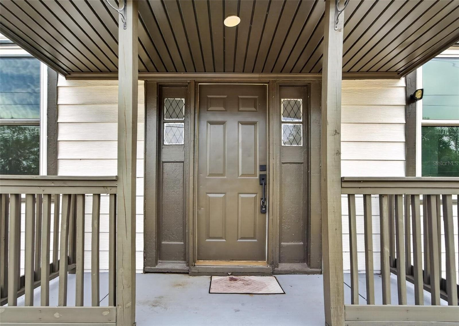 Image 4 of 55 For 1900 16th Street S