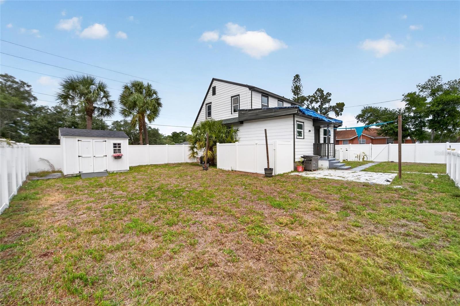 Image 43 of 55 For 1900 16th Street S