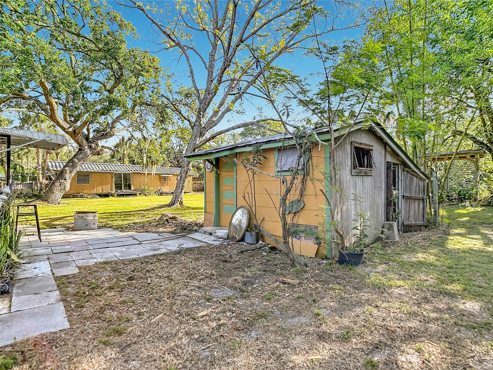 Image 17 of 75 For 6420 Oelsner Street