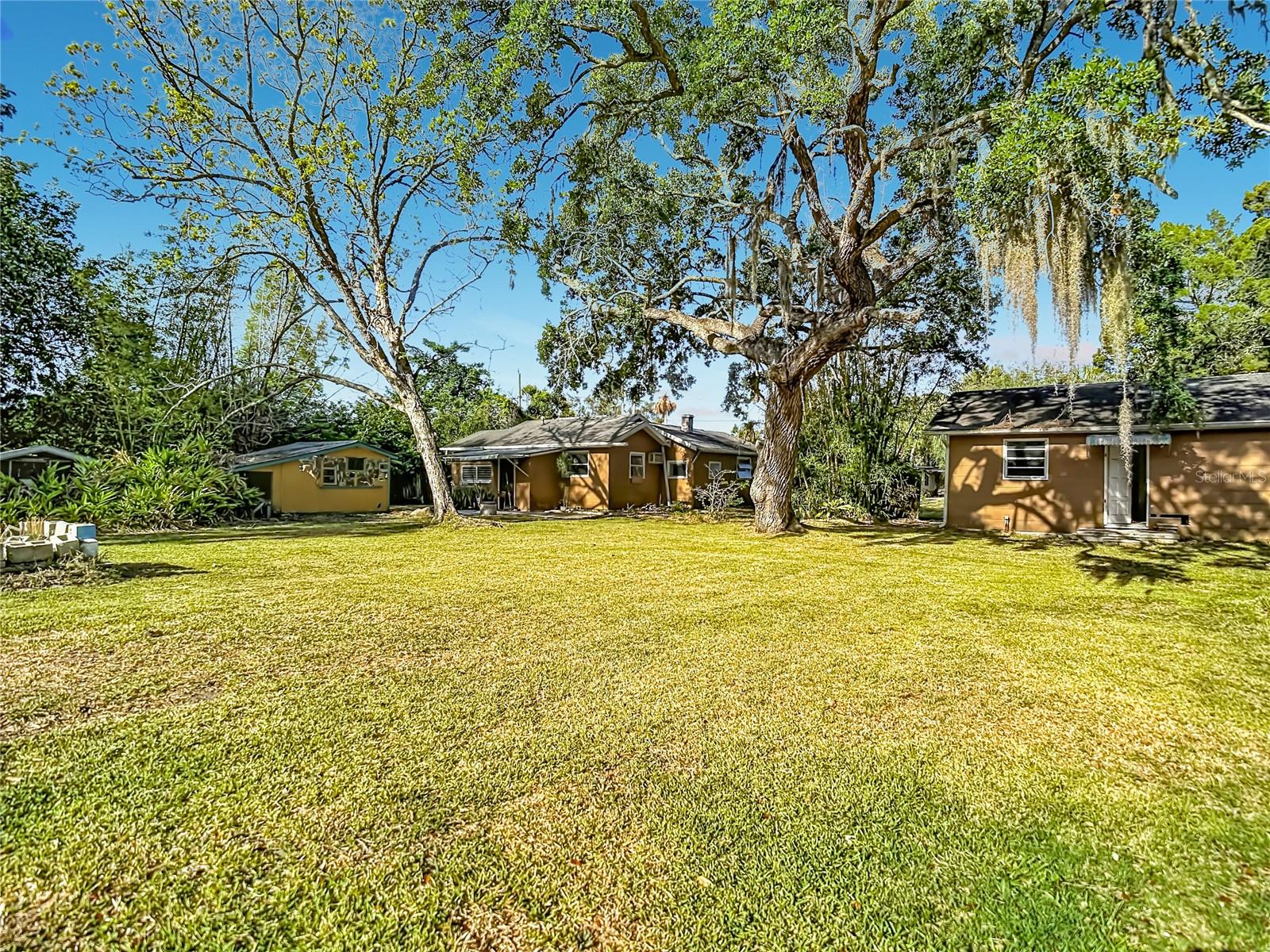 Image 32 of 75 For 6420 Oelsner Street