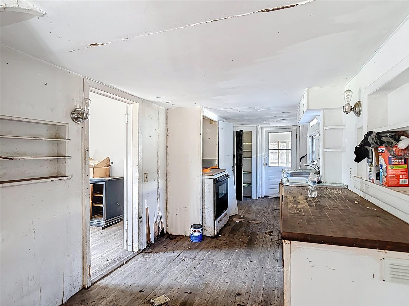 Image 56 of 75 For 6420 Oelsner Street