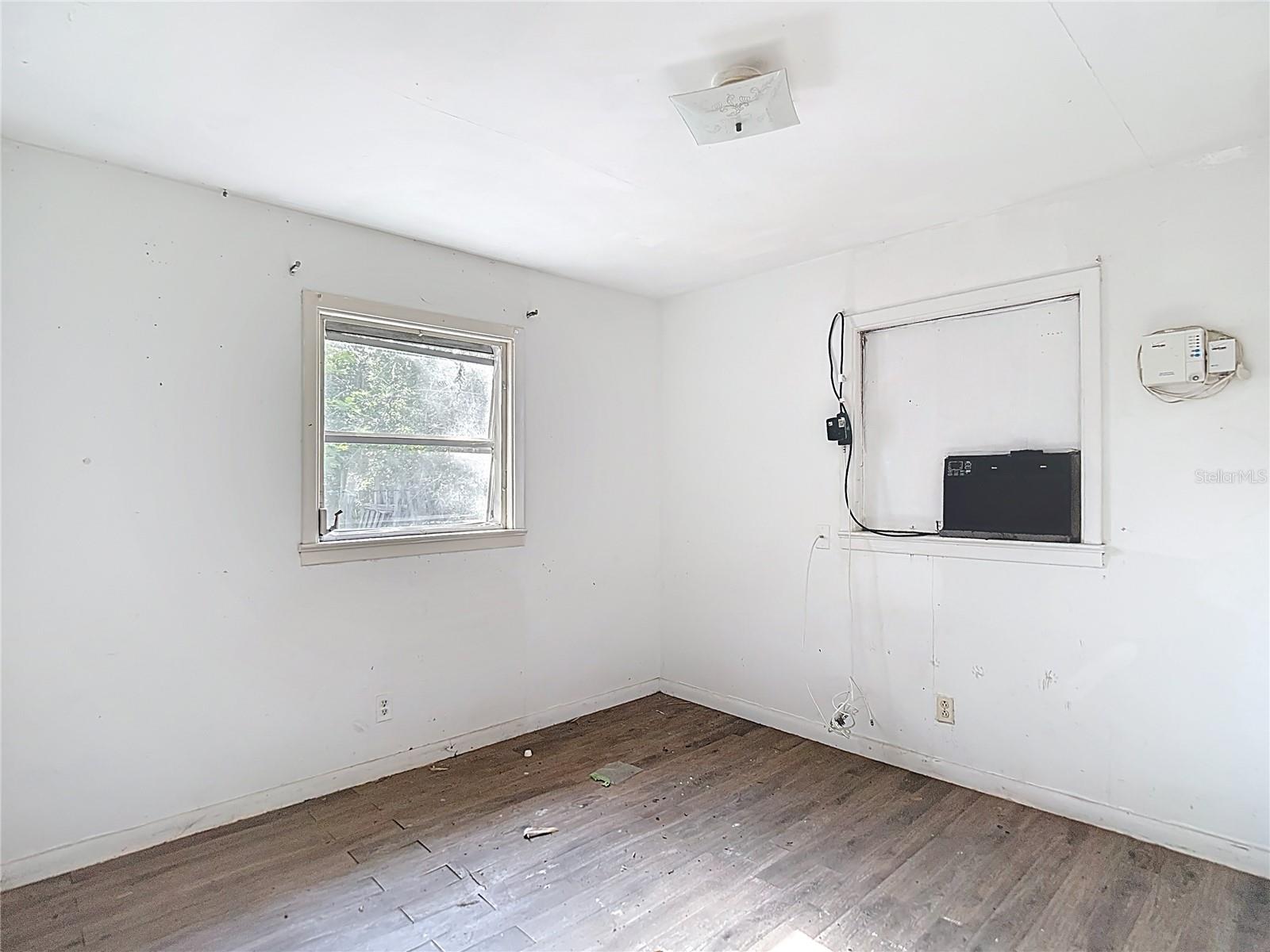 Image 57 of 75 For 6420 Oelsner Street