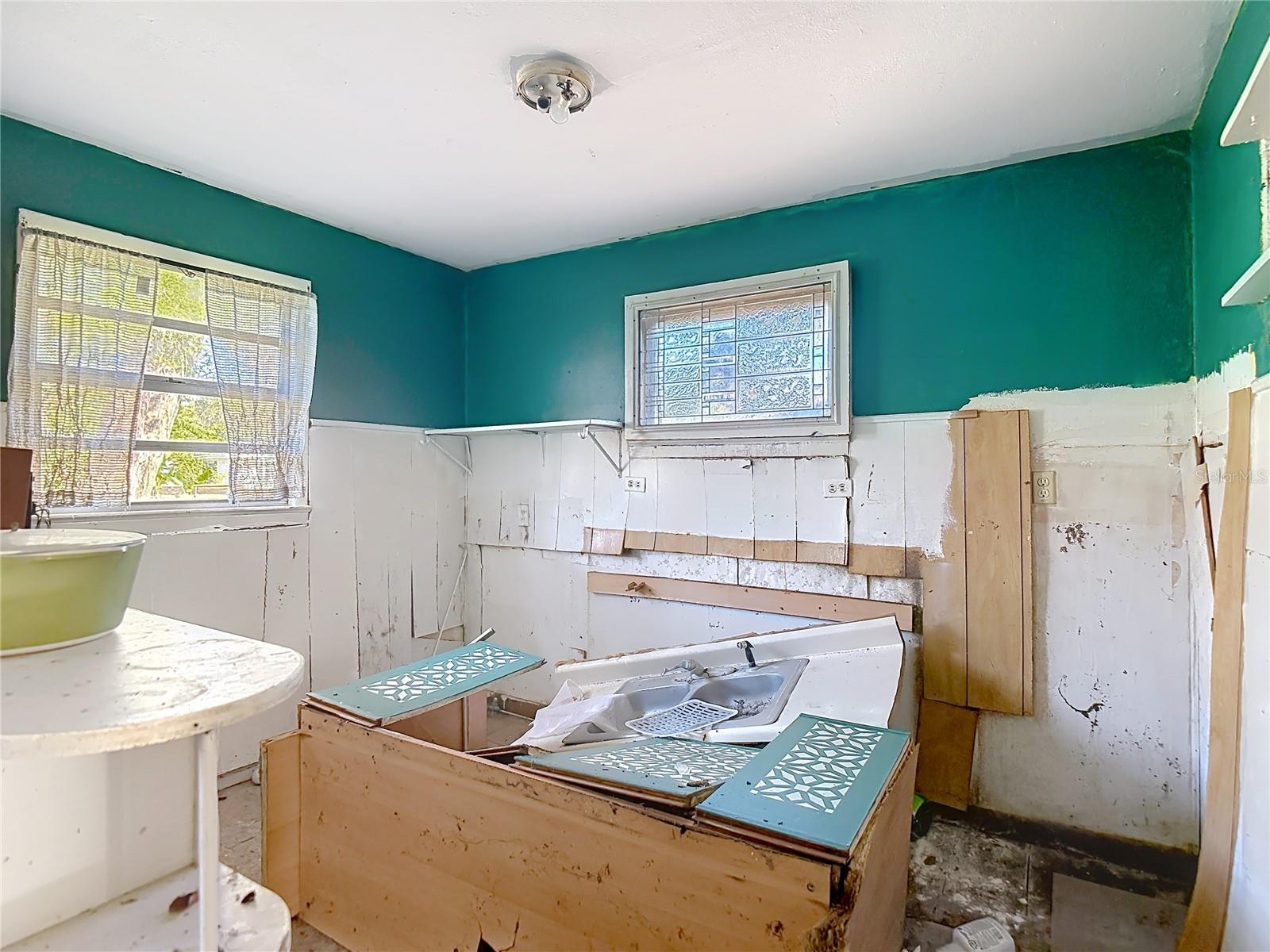 Image 59 of 75 For 6420 Oelsner Street