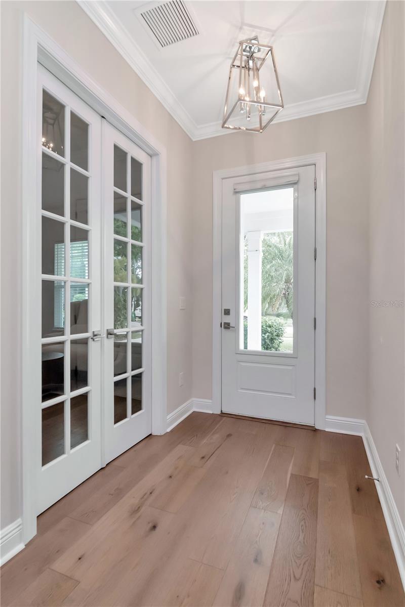 Image 9 of 29 For 3408 Hawthorne Road