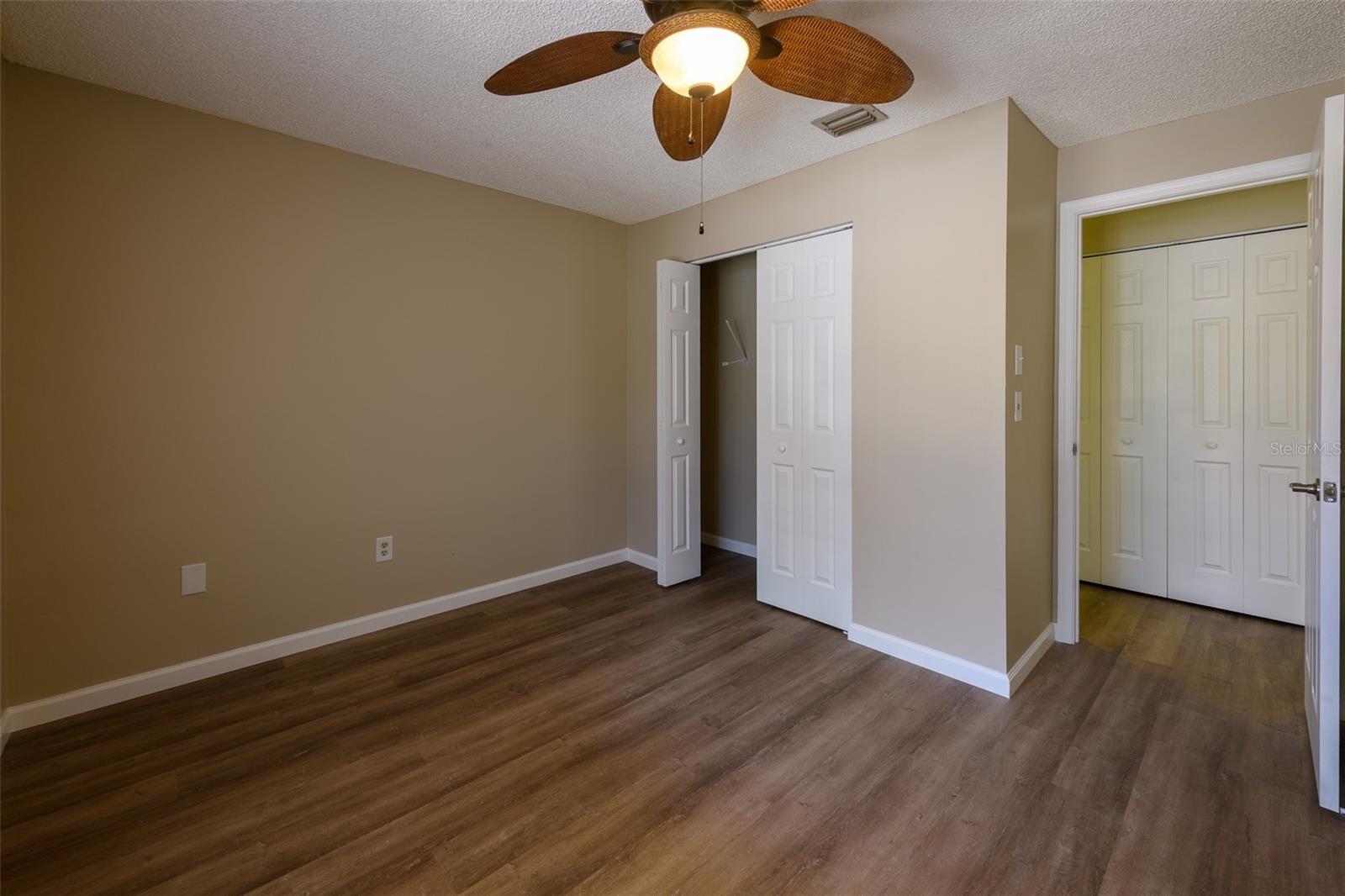 Image 14 of 39 For 1308 13th Circle Se