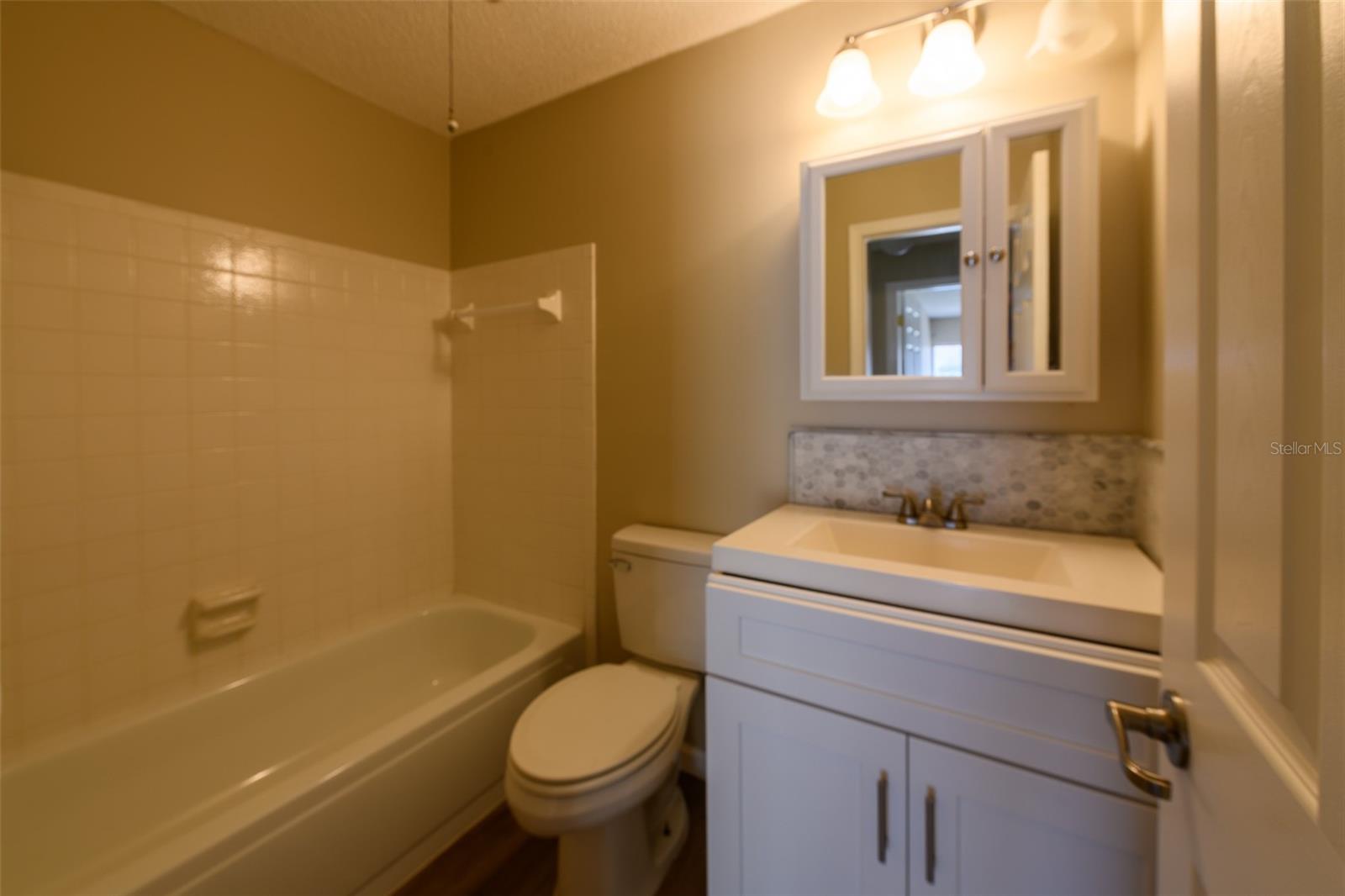 Image 18 of 39 For 1308 13th Circle Se