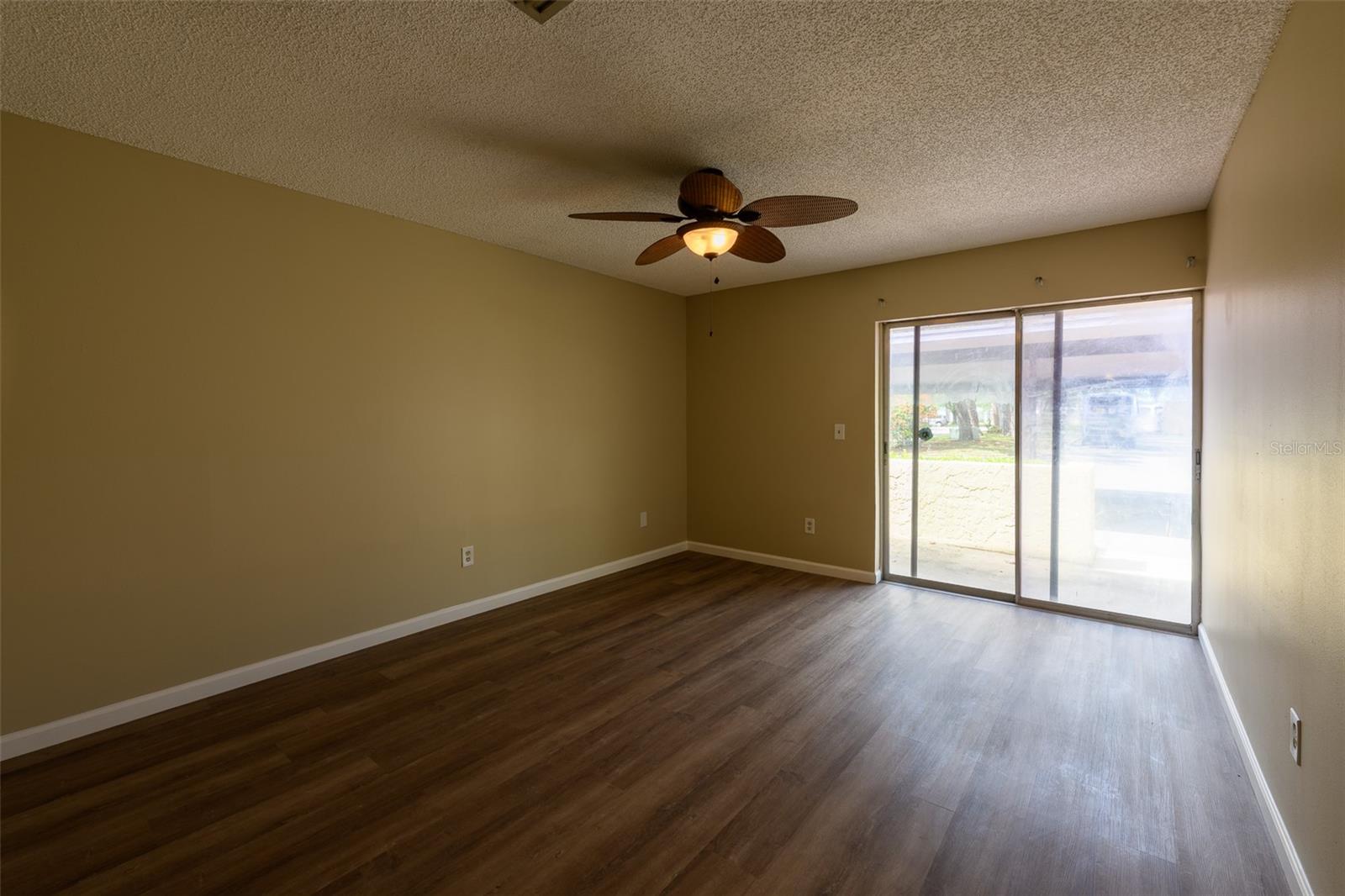 Image 19 of 39 For 1308 13th Circle Se