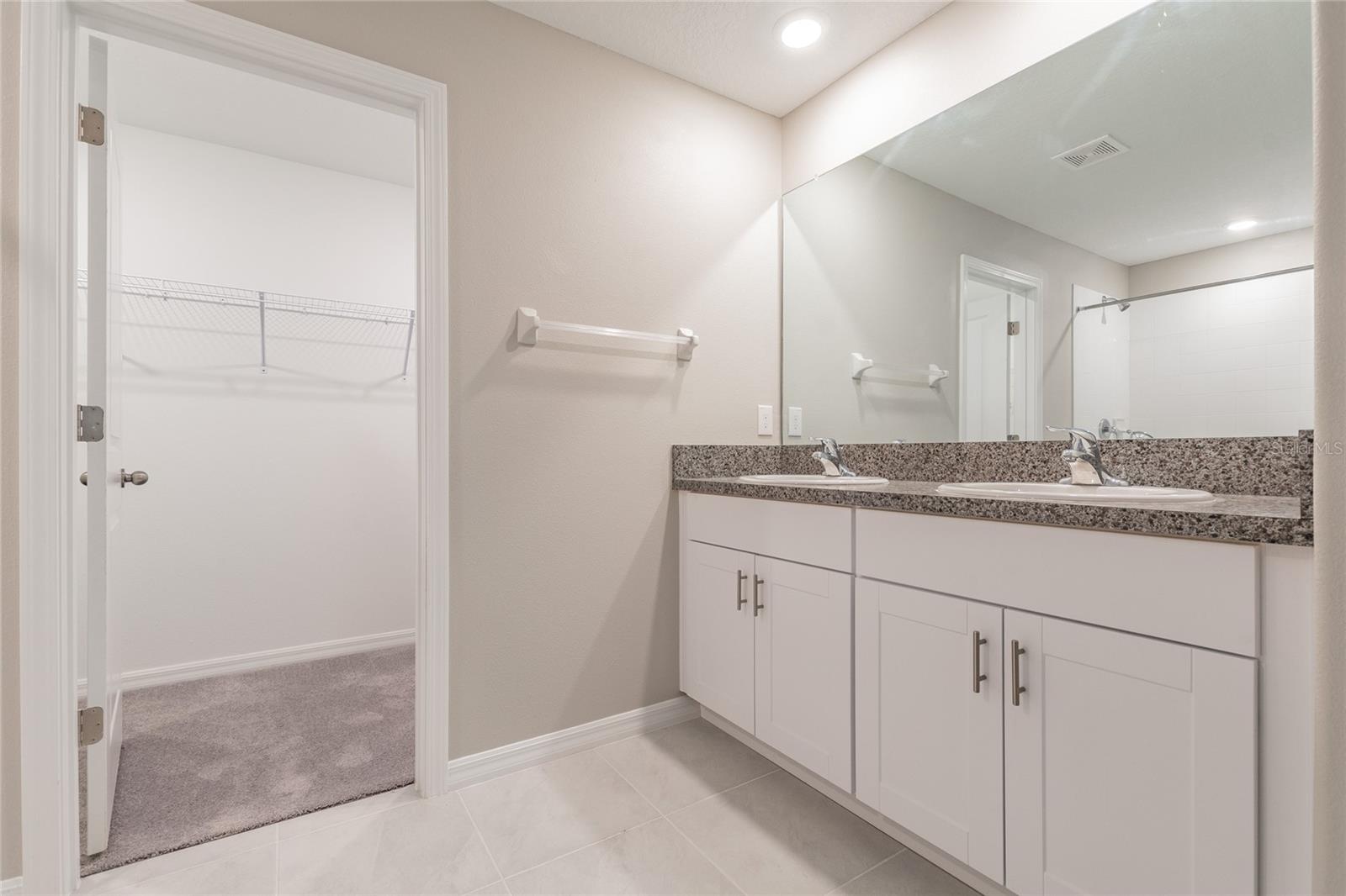 Image 28 of 51 For 15515 Peace River Place