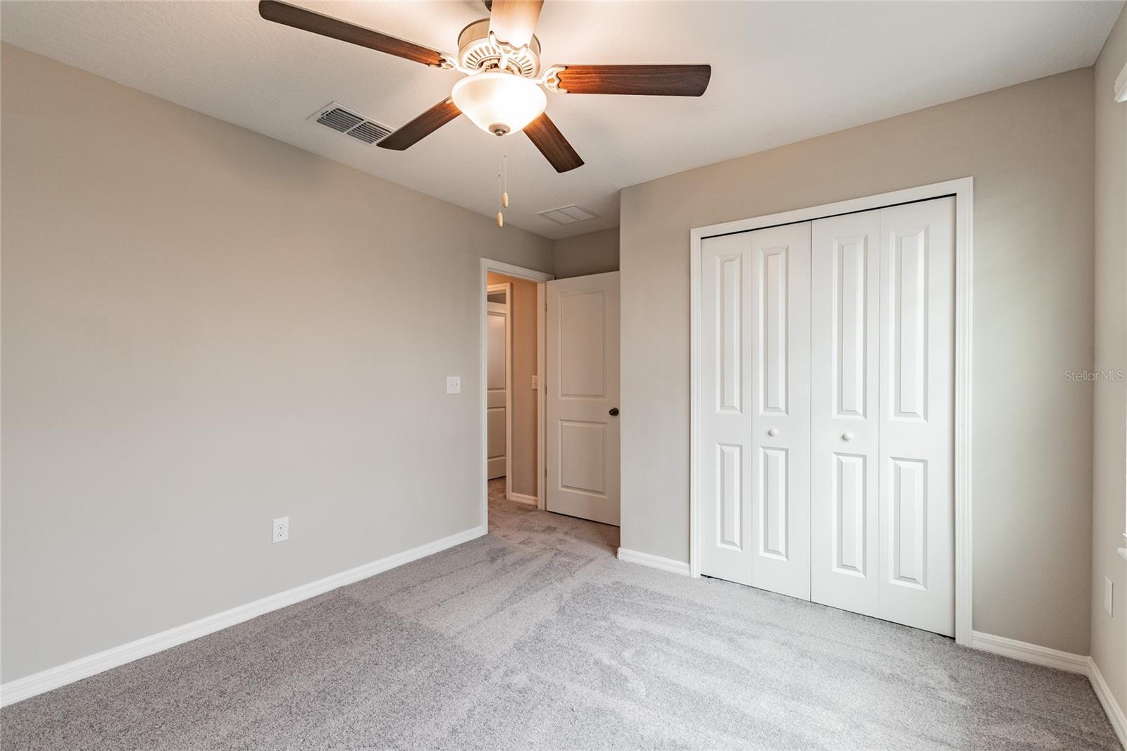 Image 39 of 51 For 15515 Peace River Place