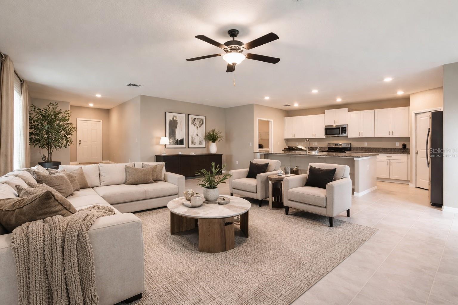 Image 4 of 51 For 15515 Peace River Place