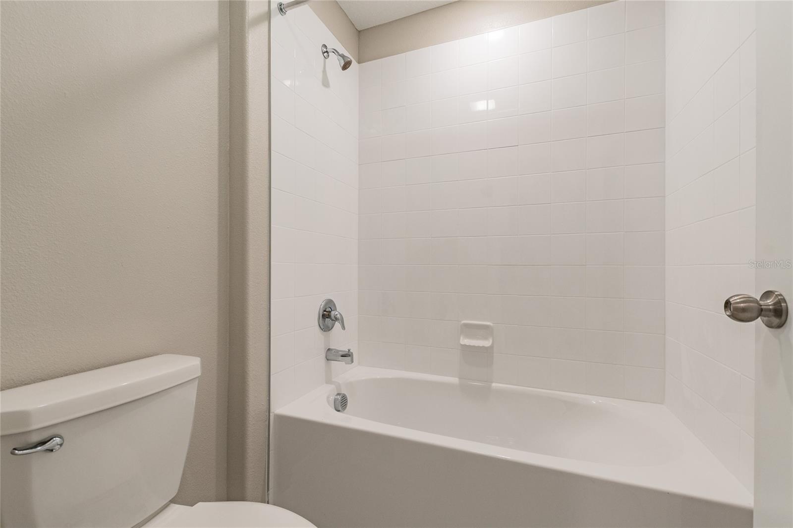 Image 43 of 51 For 15515 Peace River Place