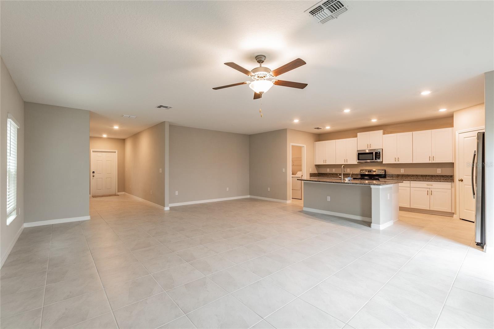 Image 5 of 51 For 15515 Peace River Place