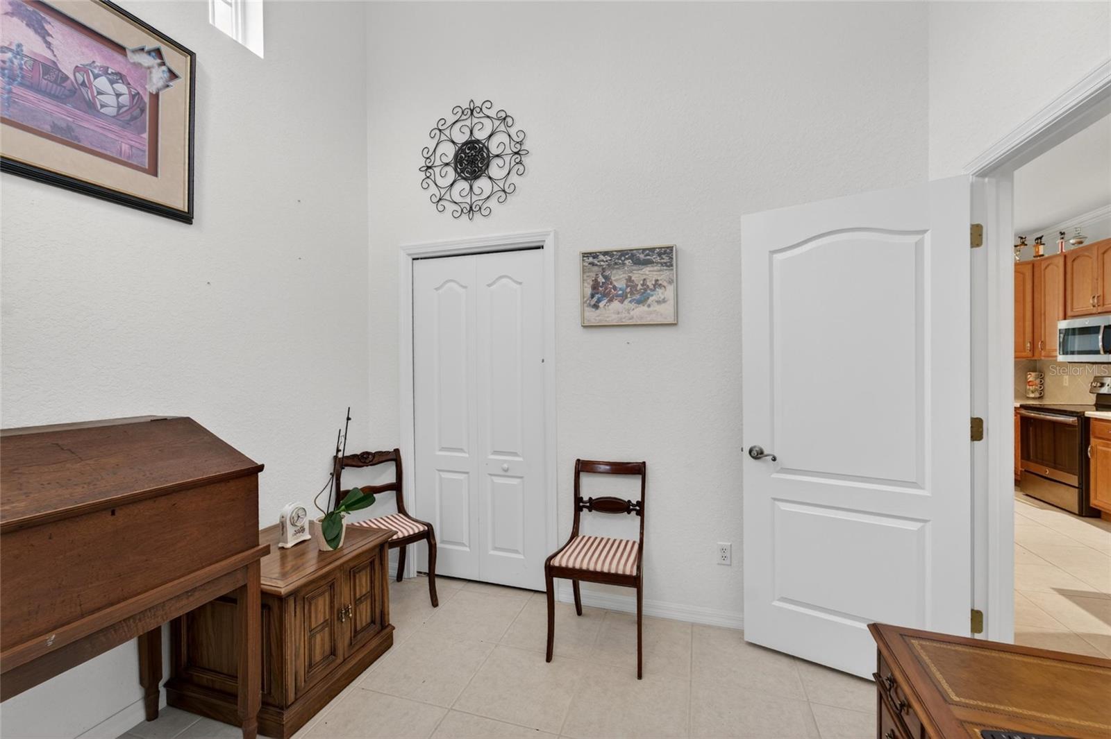 Image 32 of 74 For 2420 Sifield Greens Way 2420