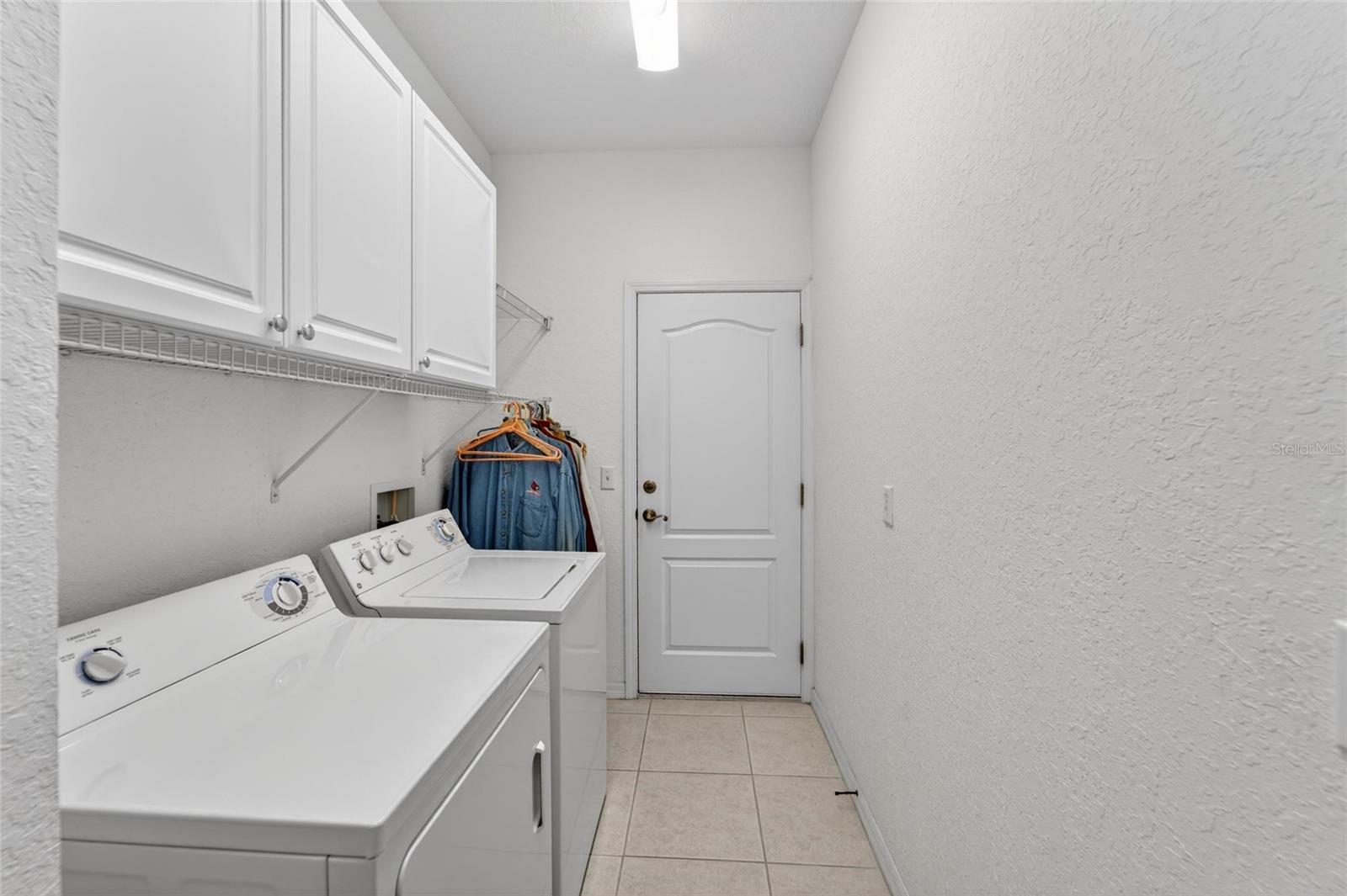 Image 34 of 74 For 2420 Sifield Greens Way 2420