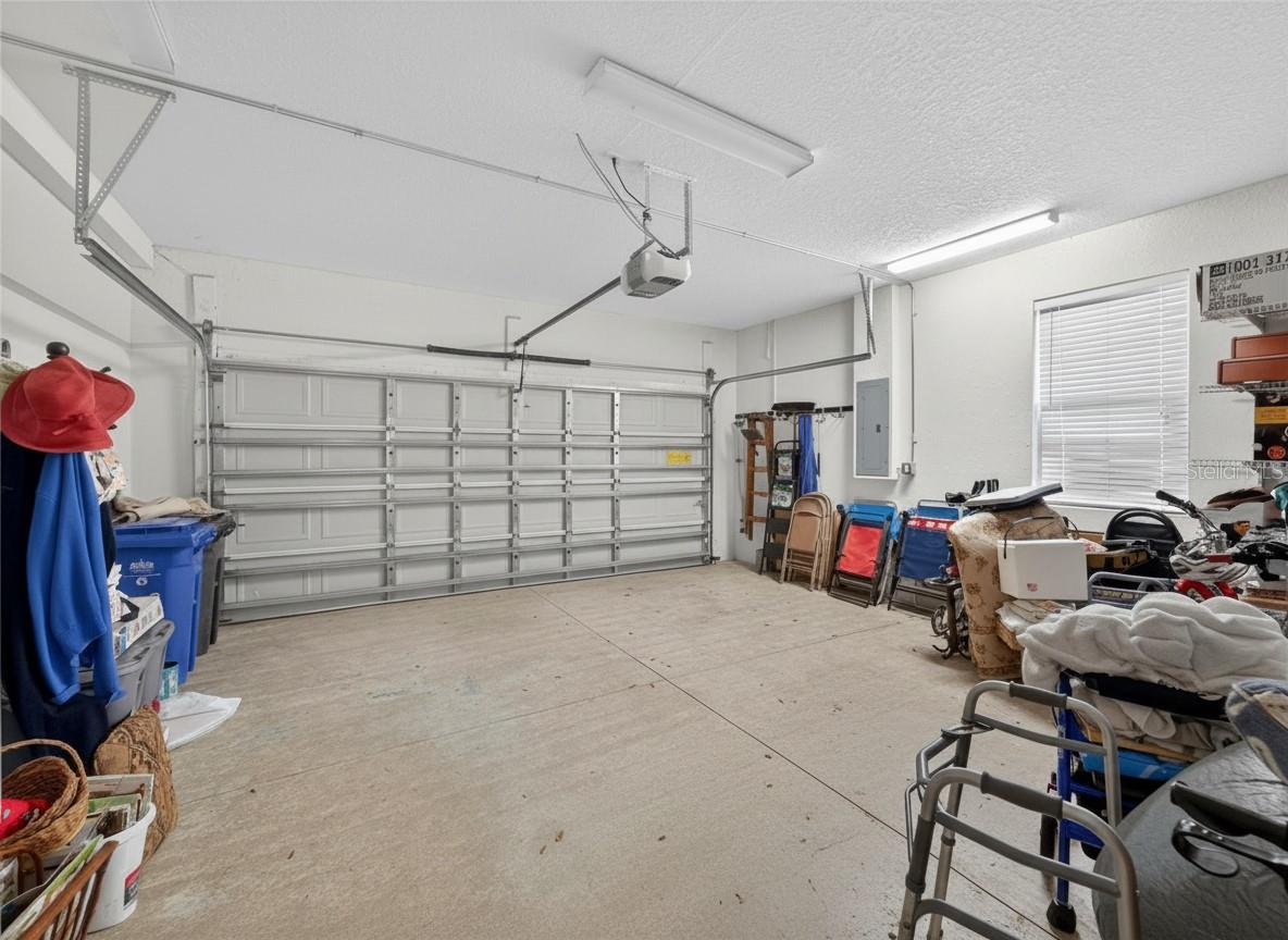 Image 36 of 74 For 2420 Sifield Greens Way 2420