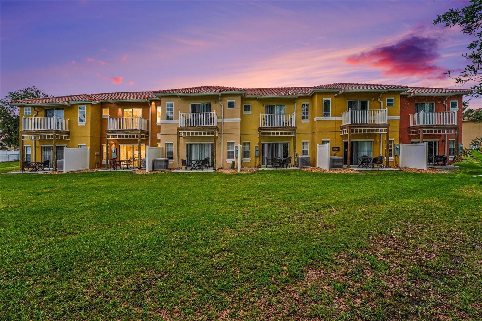 Image 3 of 40 For 1145 Park Ridge Circle