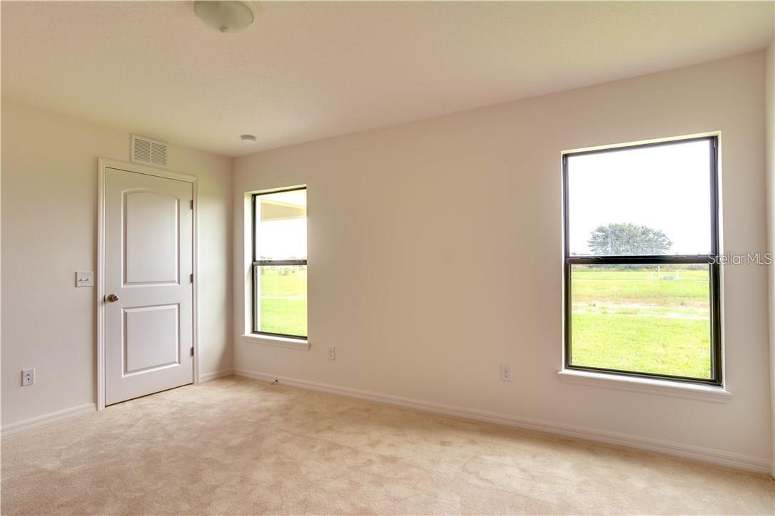 Image 11 of 20 For 5578 Maggiore Boulevard