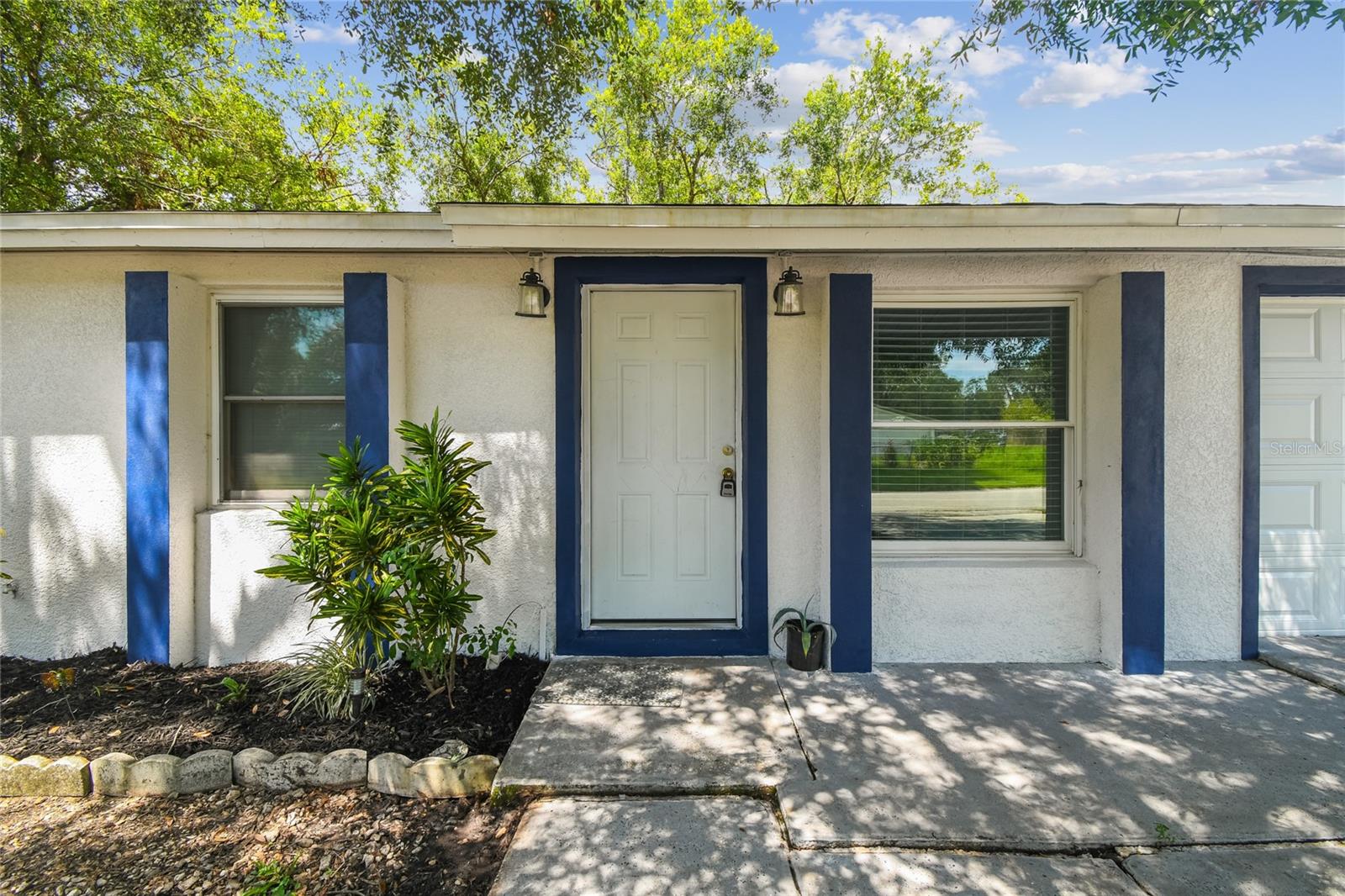 Image 2 of 39 For 3679 Sugarcreek Drive