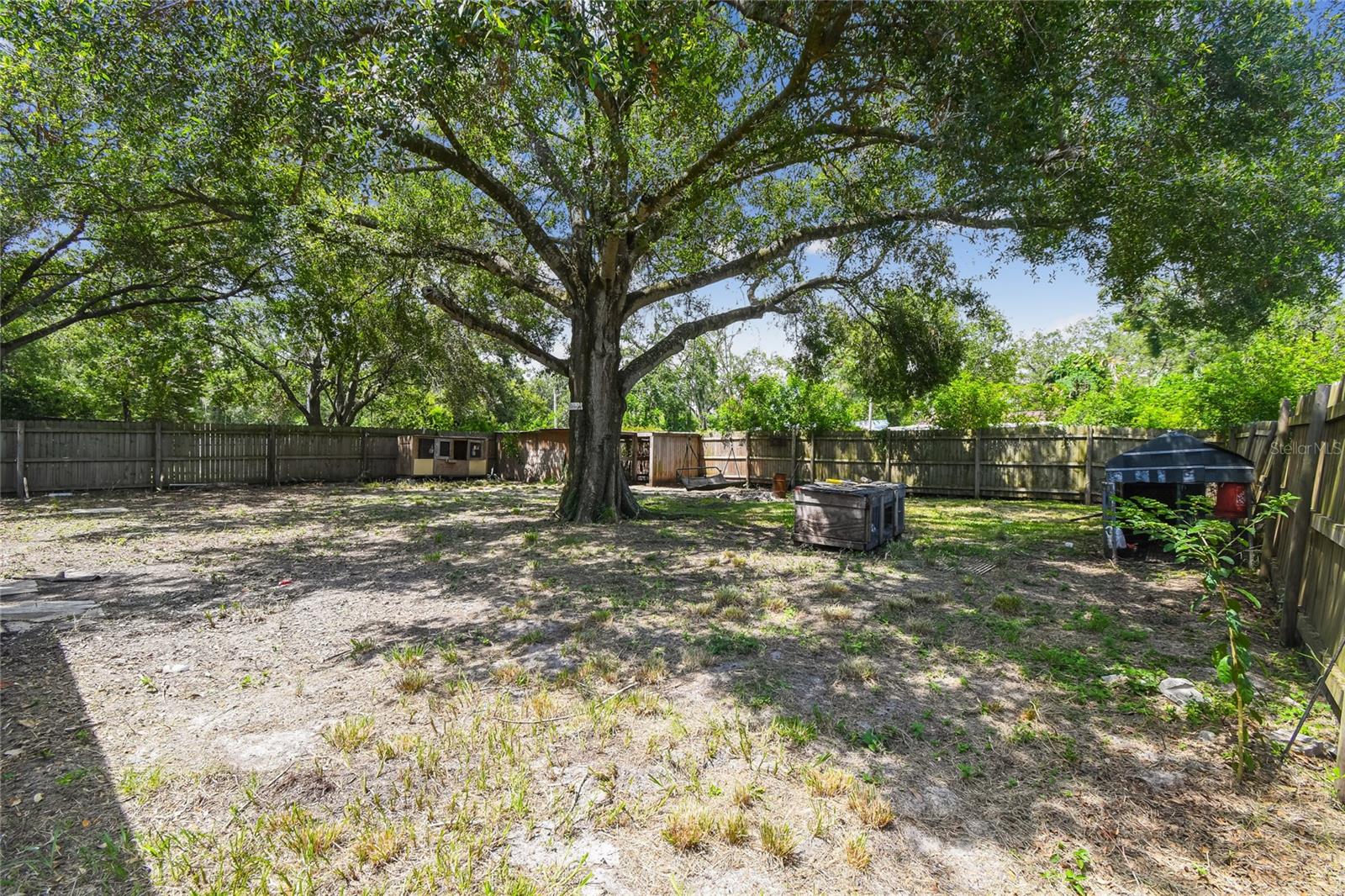 Image 28 of 39 For 3679 Sugarcreek Drive