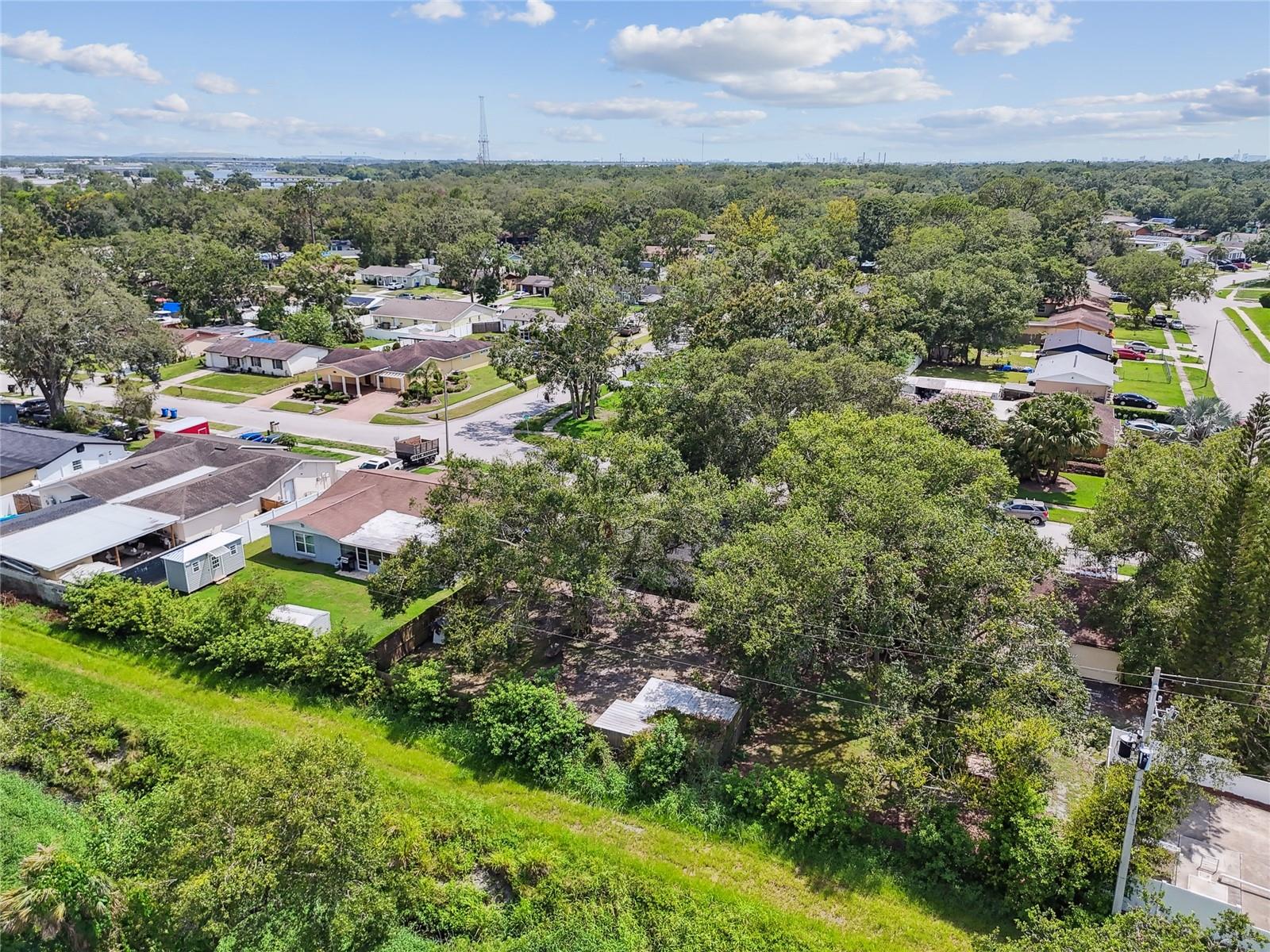 Image 38 of 39 For 3679 Sugarcreek Drive