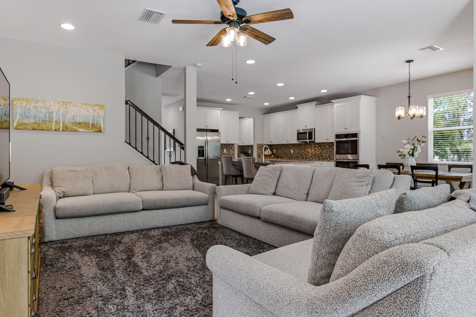 Image 27 of 79 For 17834 Cortes Creek Boulevard