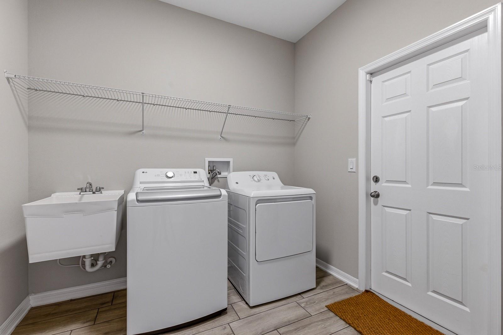 Image 49 of 79 For 17834 Cortes Creek Boulevard