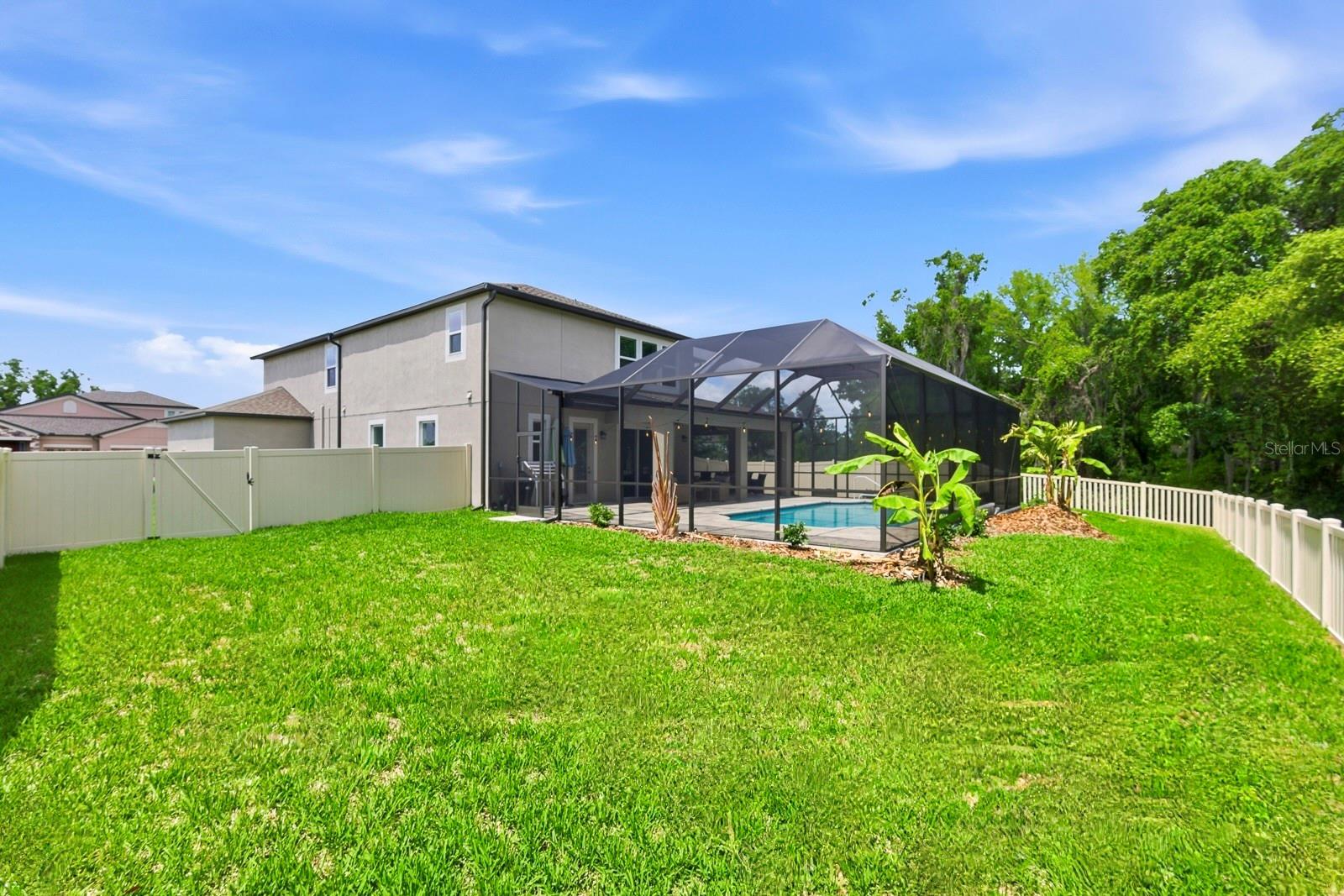 Image 60 of 79 For 17834 Cortes Creek Boulevard