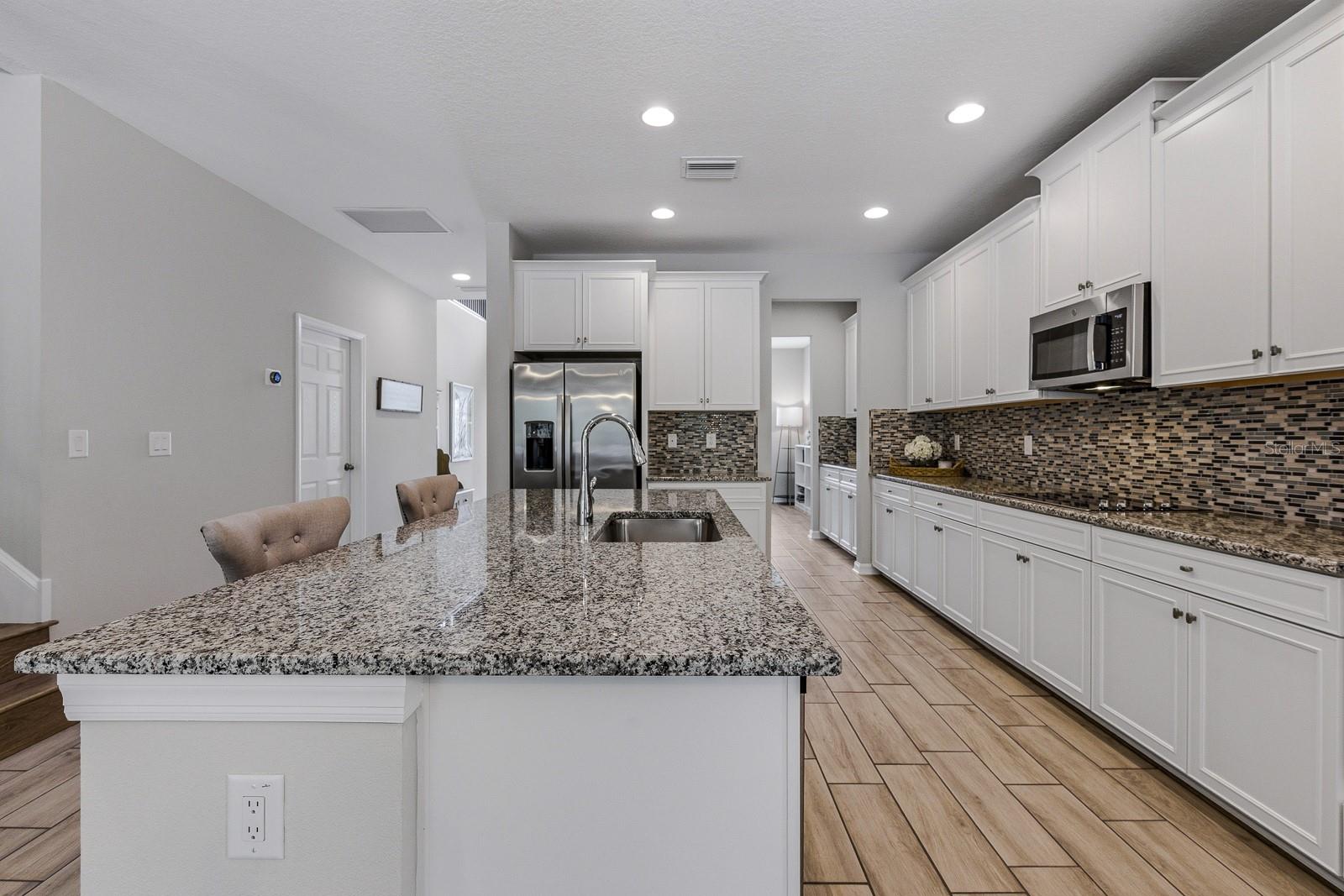 Image 9 of 79 For 17834 Cortes Creek Boulevard