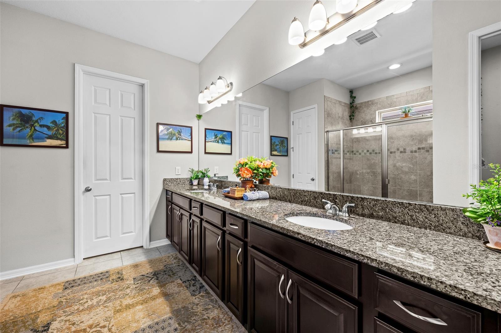 Image 17 of 54 For 4501 Rolling Green Drive