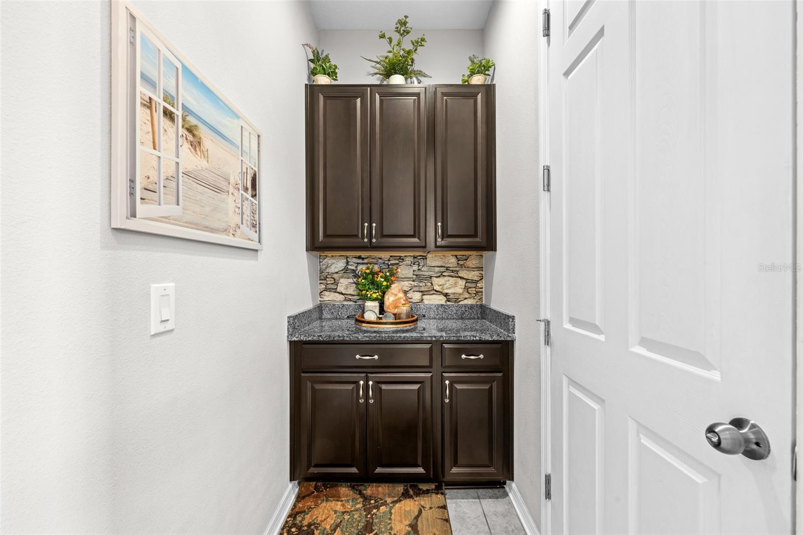 Image 27 of 54 For 4501 Rolling Green Drive