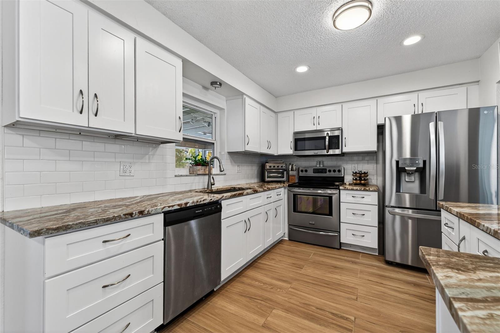 Image 15 of 35 For 8220 Quail Road