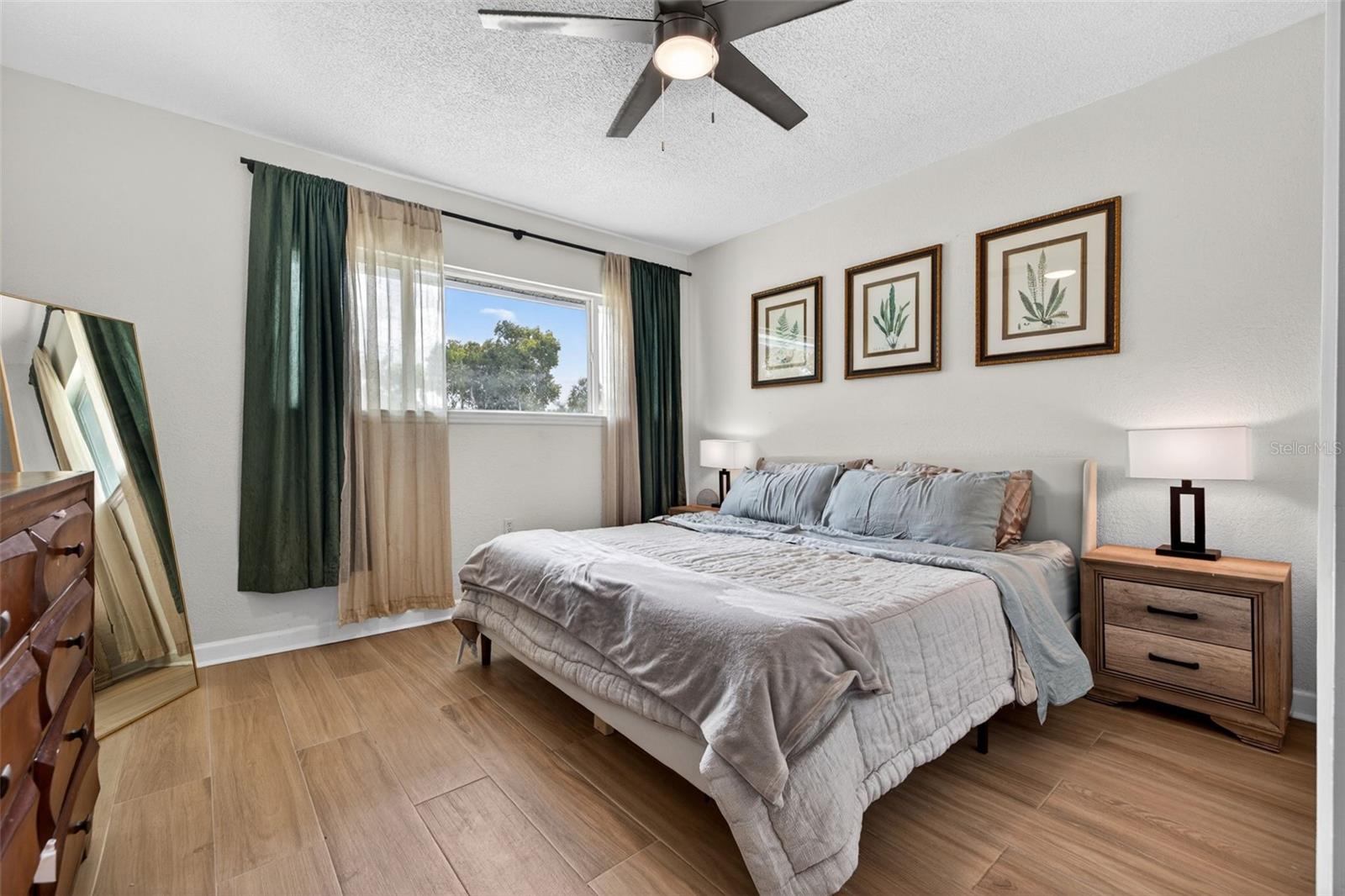 Image 18 of 35 For 8220 Quail Road