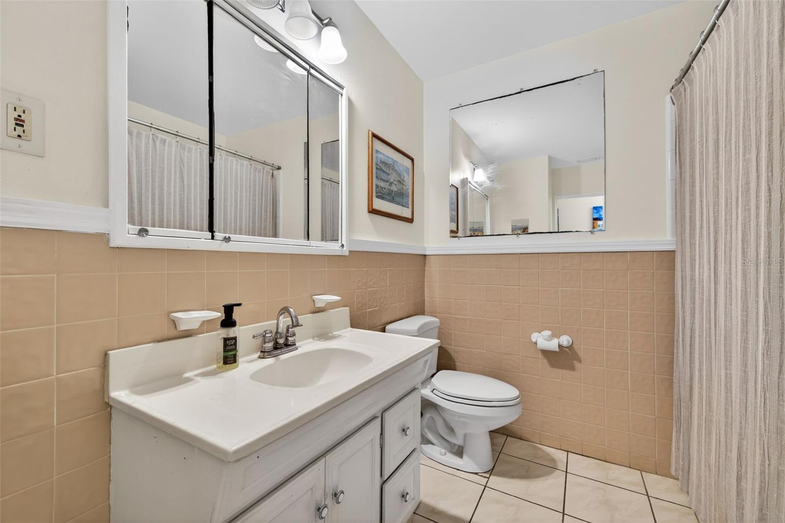 Image 21 of 35 For 8220 Quail Road