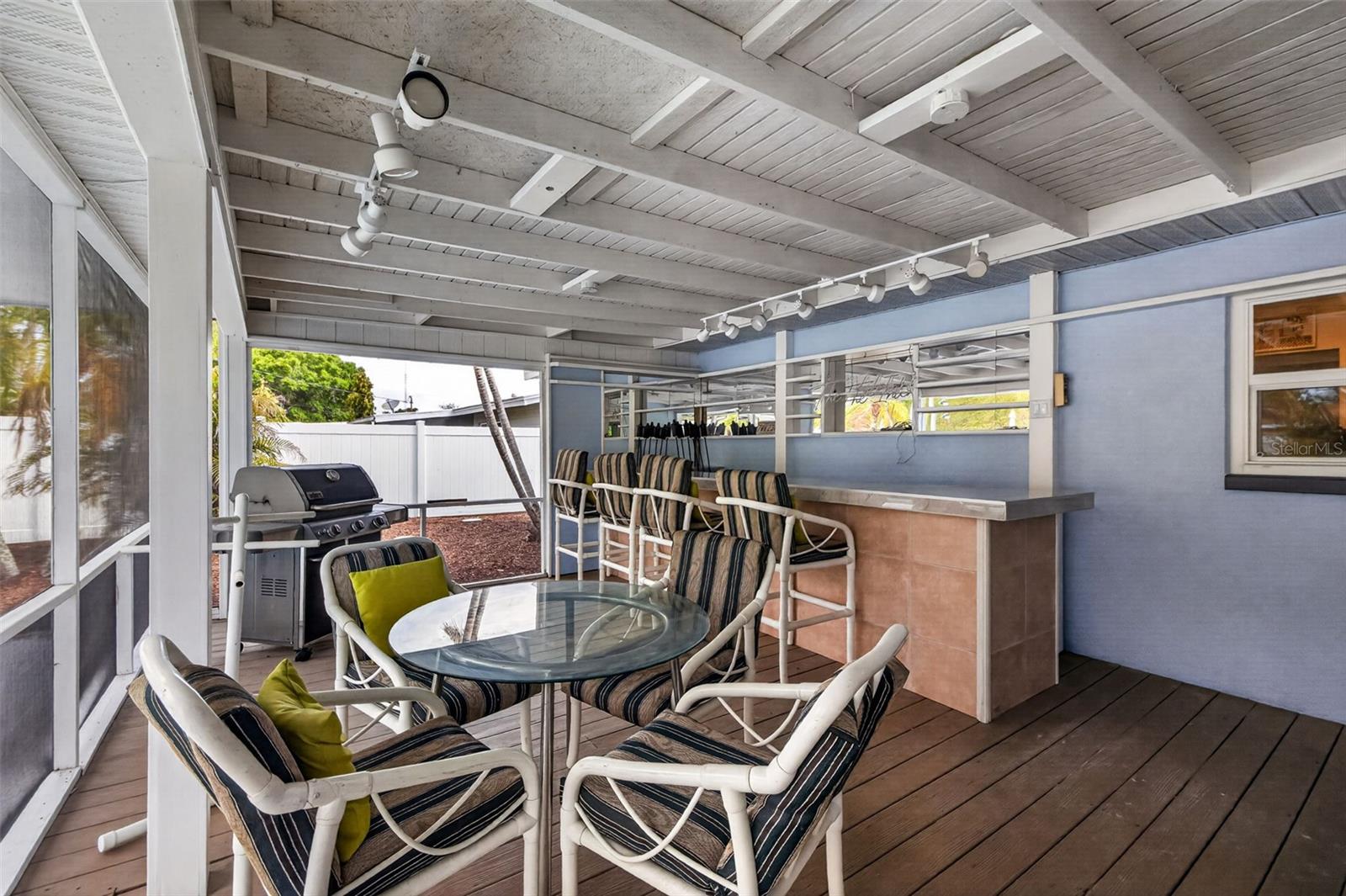 Image 25 of 35 For 8220 Quail Road