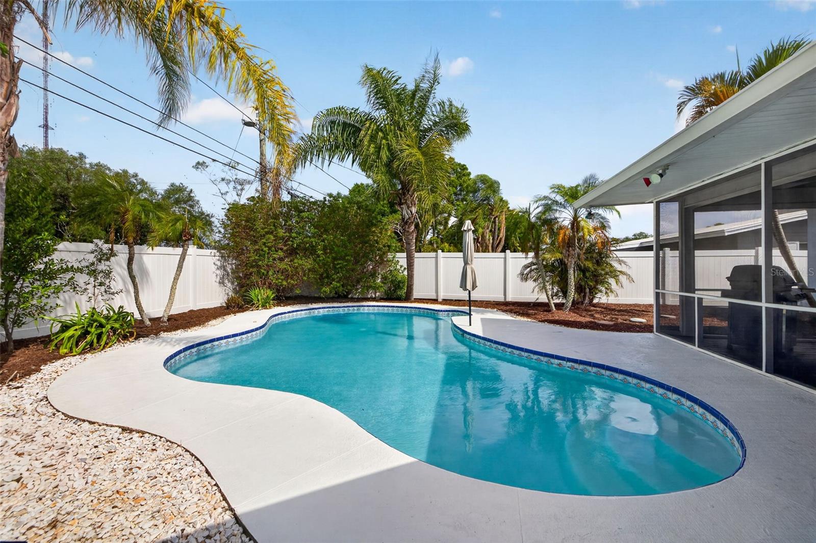 Image 27 of 35 For 8220 Quail Road