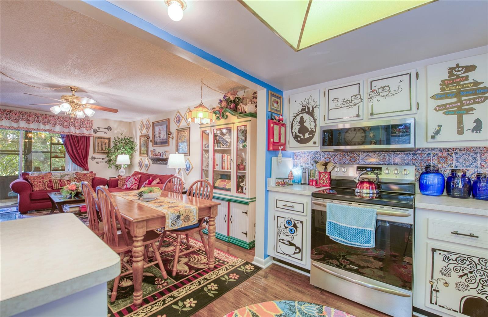 Image 14 of 31 For 7040 Cognac Drive 3