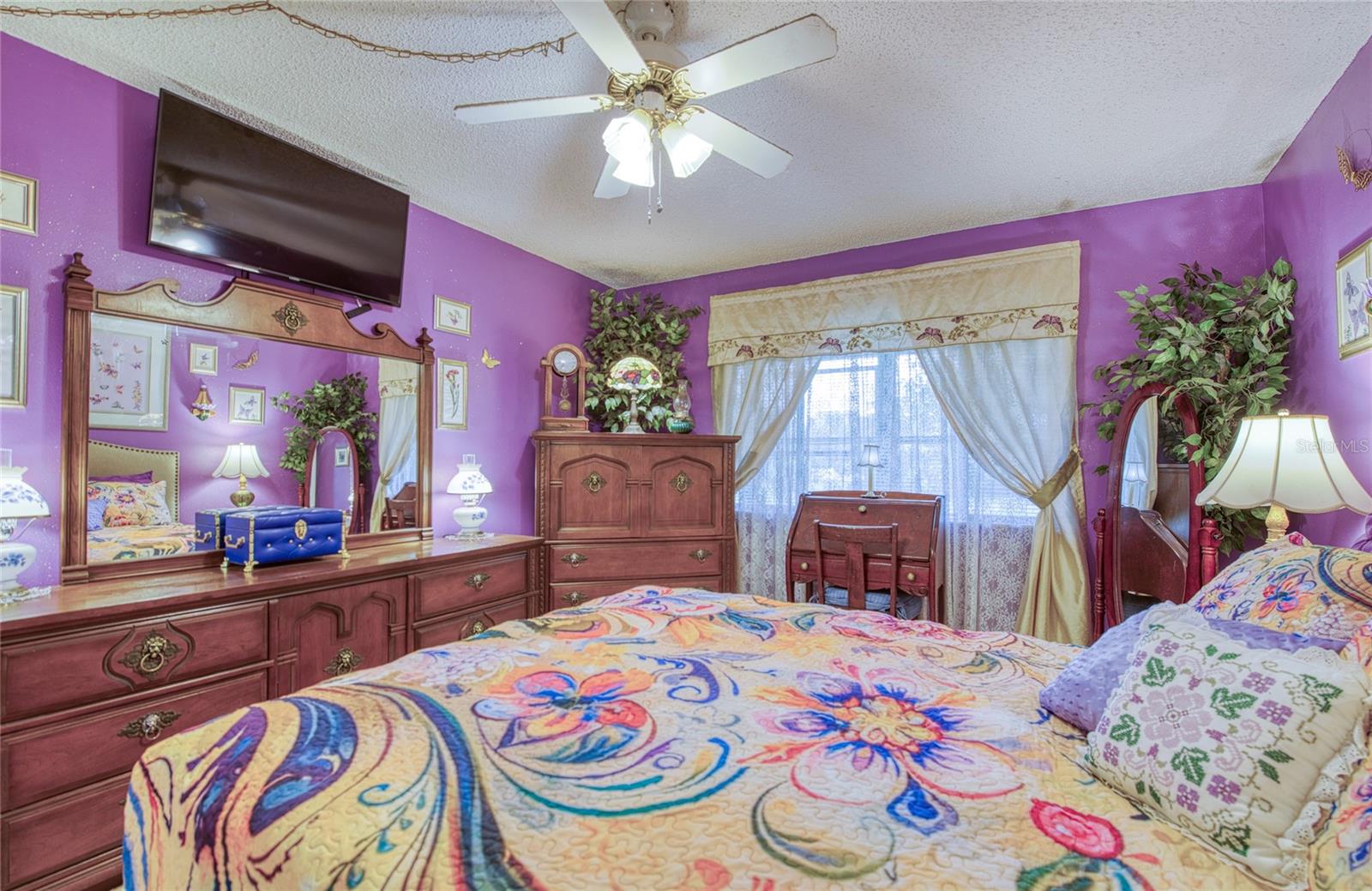 Image 23 of 31 For 7040 Cognac Drive 3